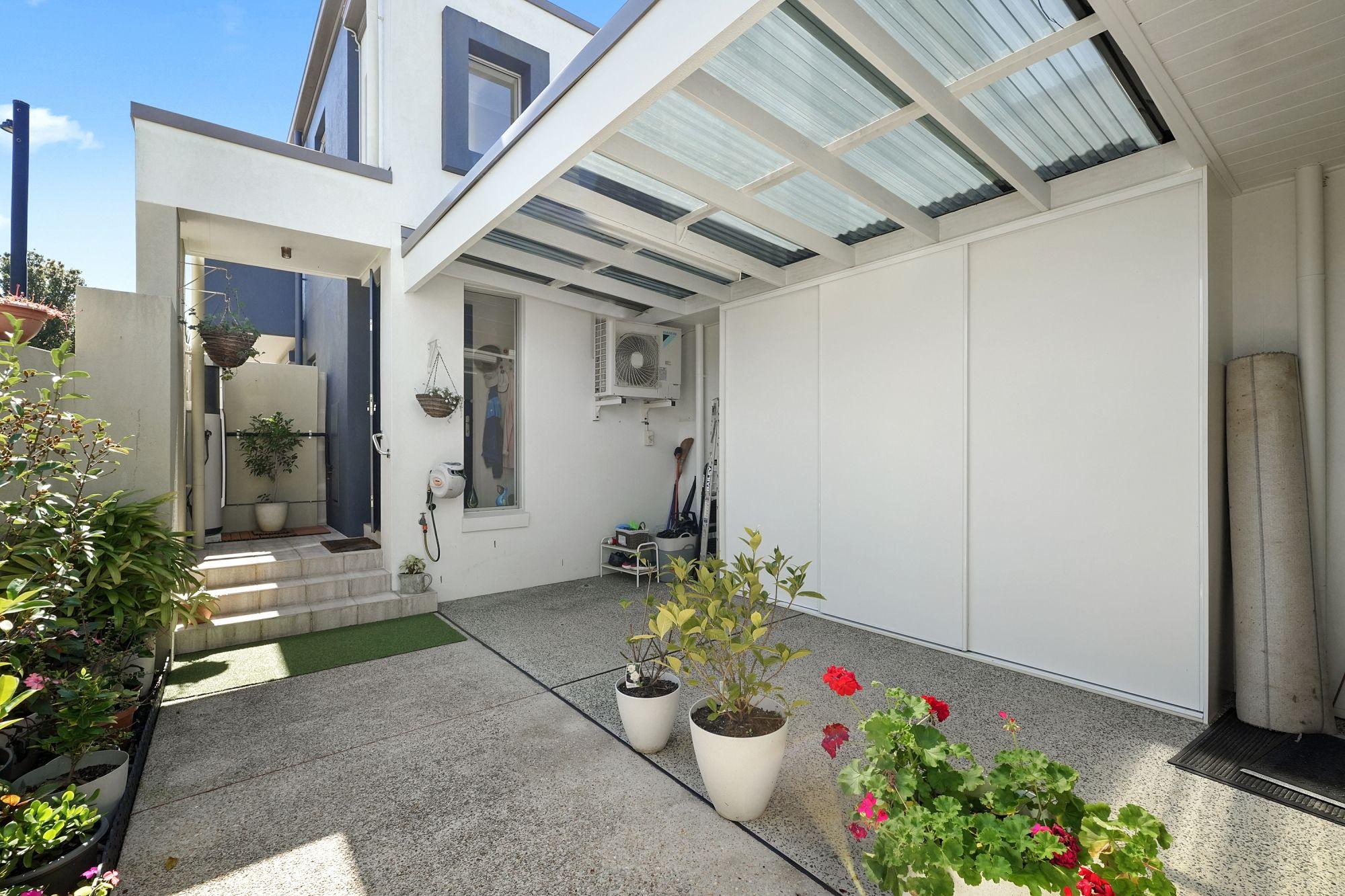 Villa for Sale: Carrara, QLD 4211, QLD, 4211