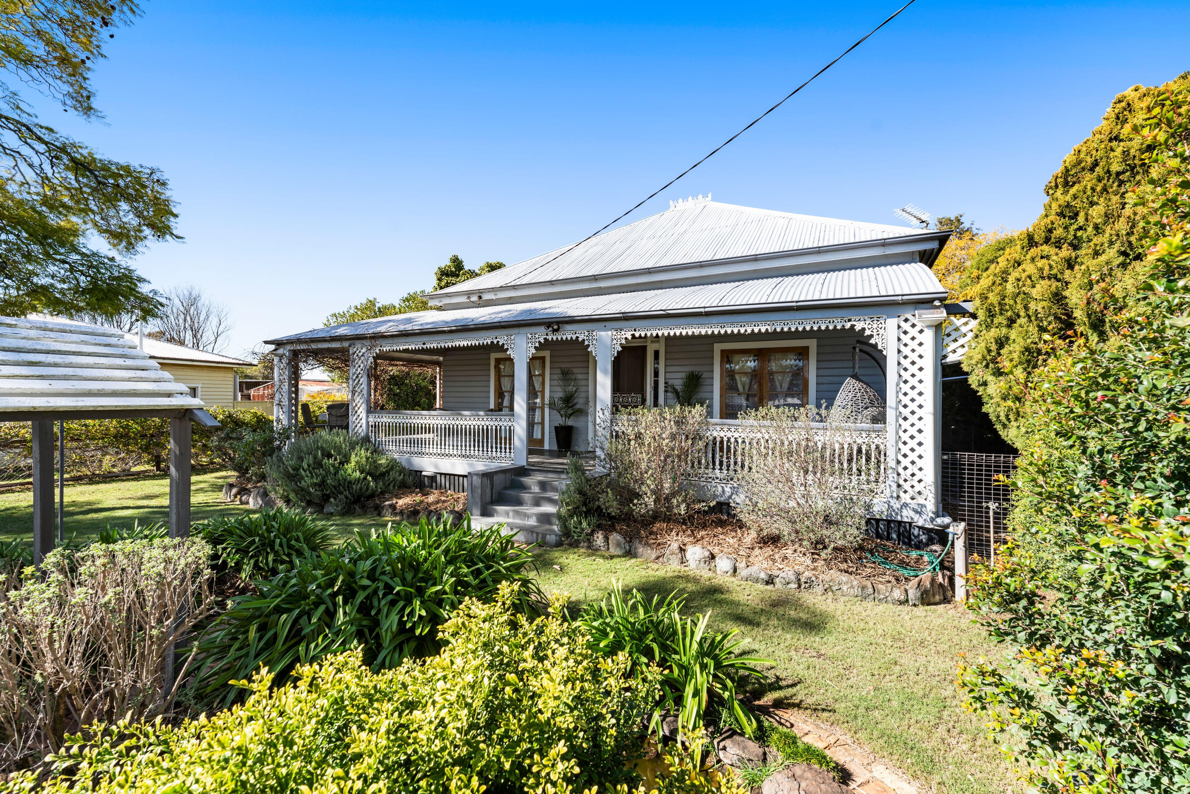Prop-GPT: House: QLD Pittsworth, QLD 4356 Home For Sale