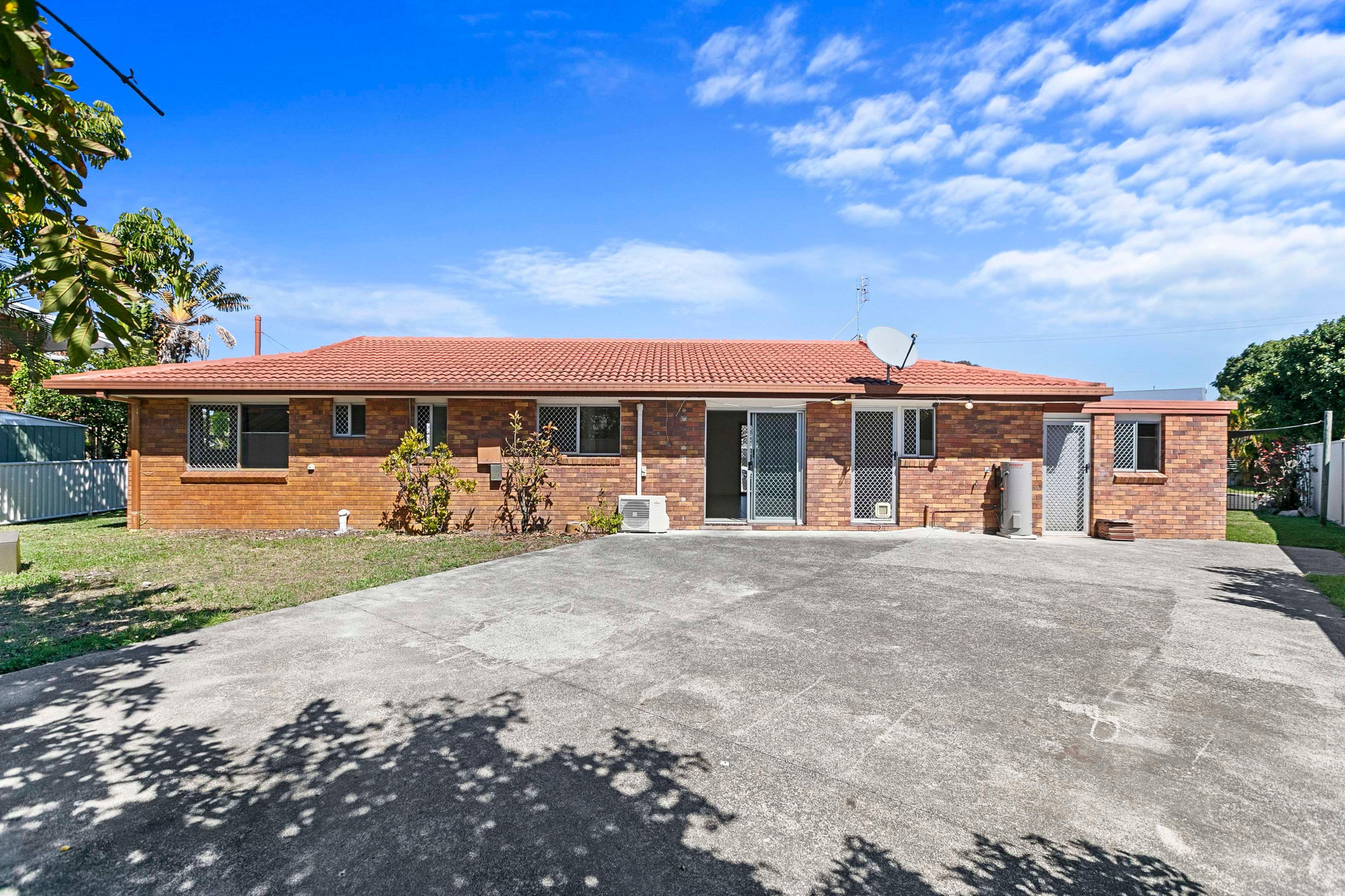 House for Sale: Urangan, QLD 4655, QLD, 4655