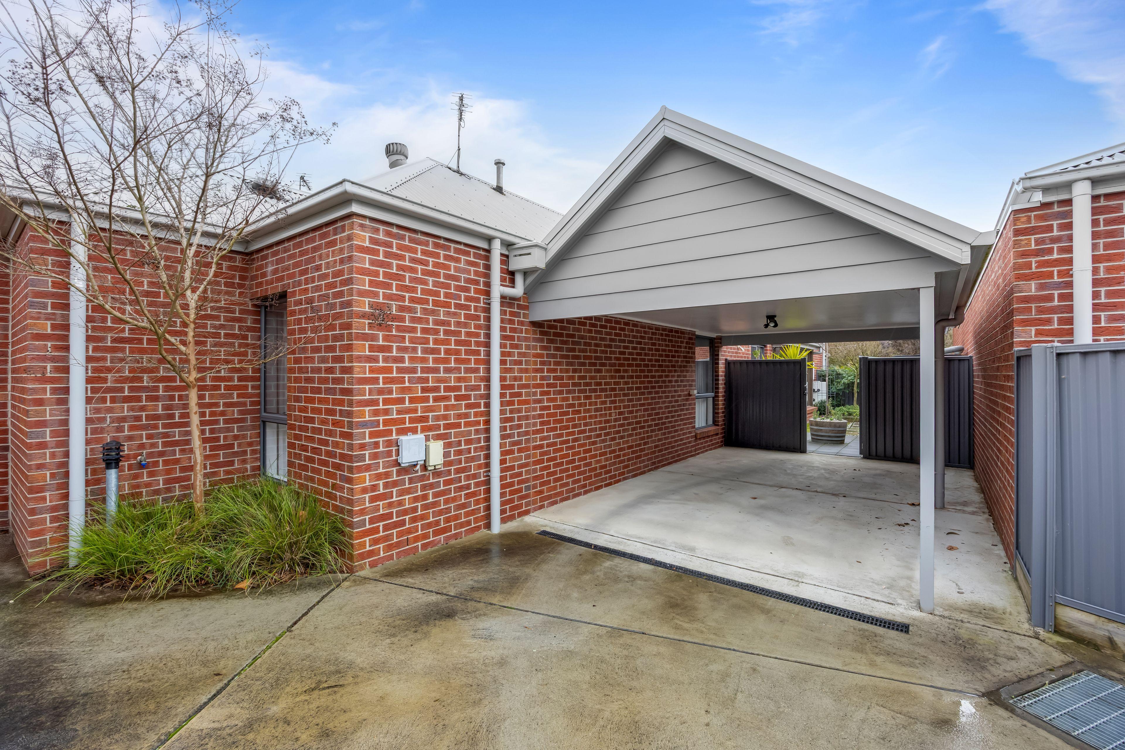 House for Sale: Ballarat East, VIC 3350, VIC, 3350
