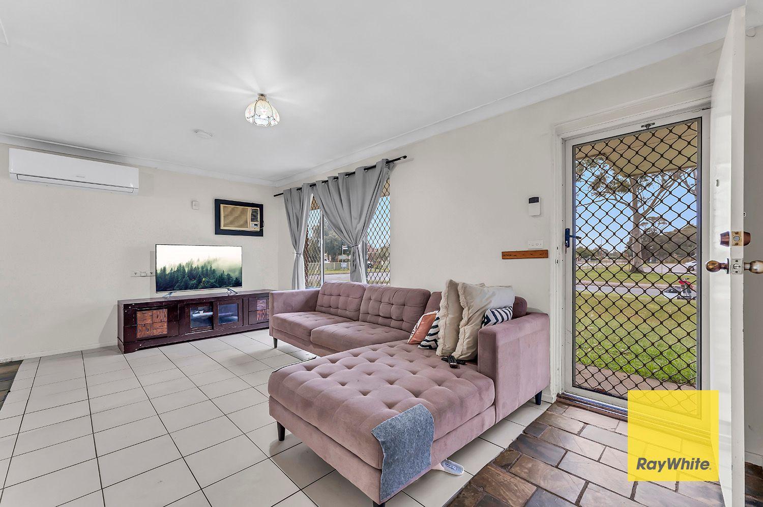 House for Sale: Maddington, WA 6109, WA, 6109