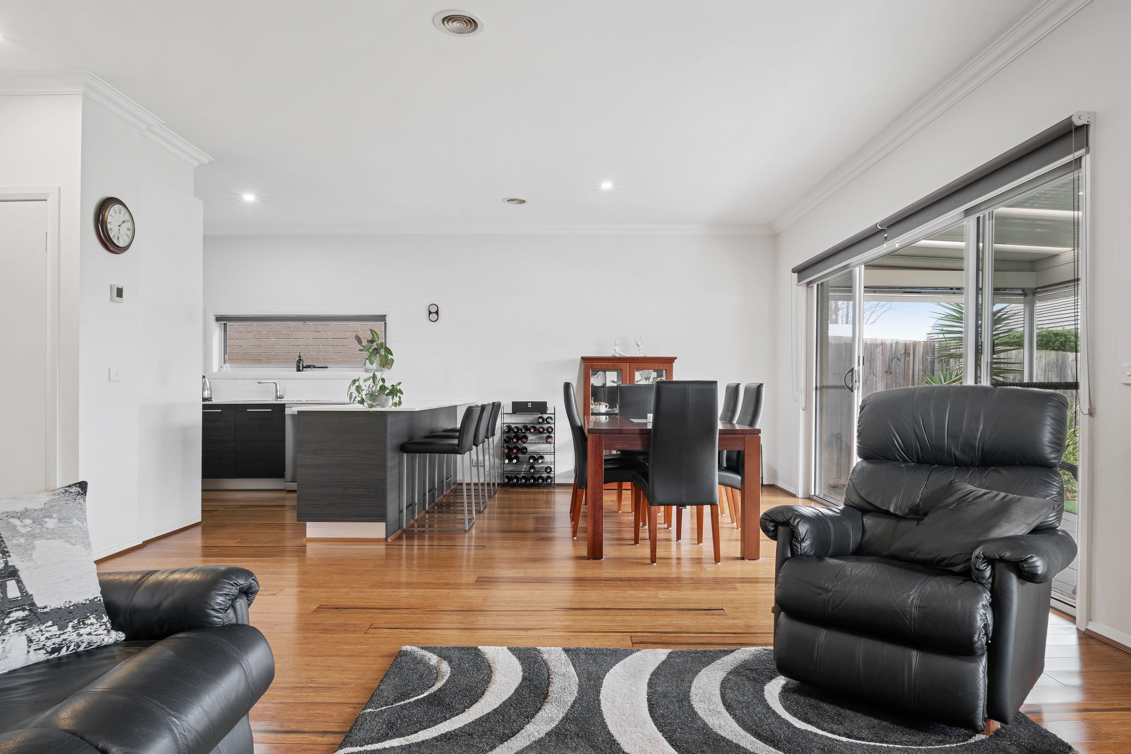 Townhouse for Sale: Croydon, VIC 3136, VIC, 3136