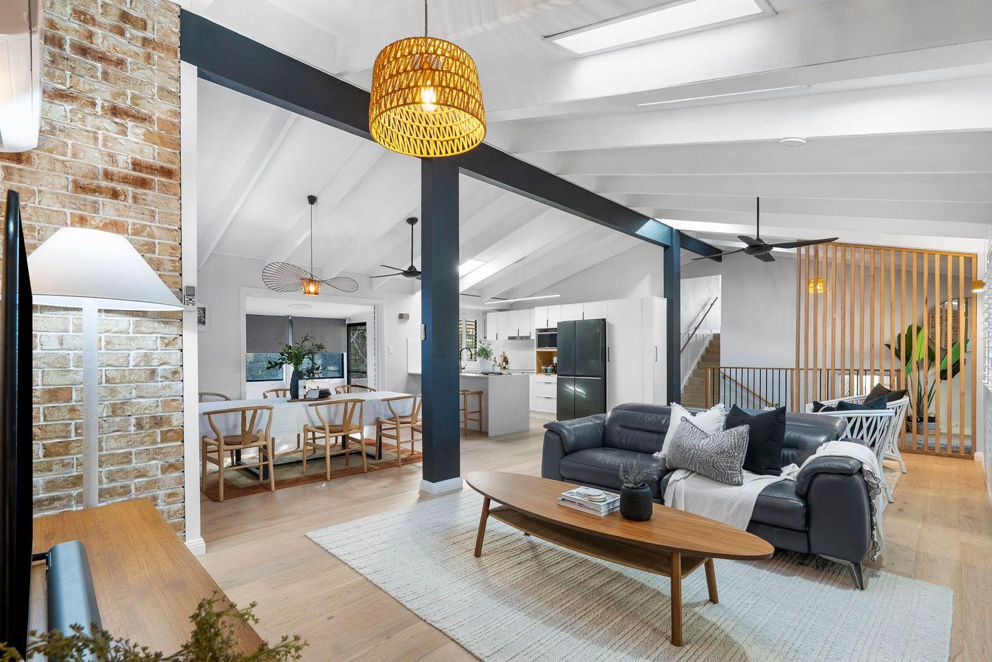 Prop-GPT: House: QLD Belmont, QLD 4153 Queensland 4153