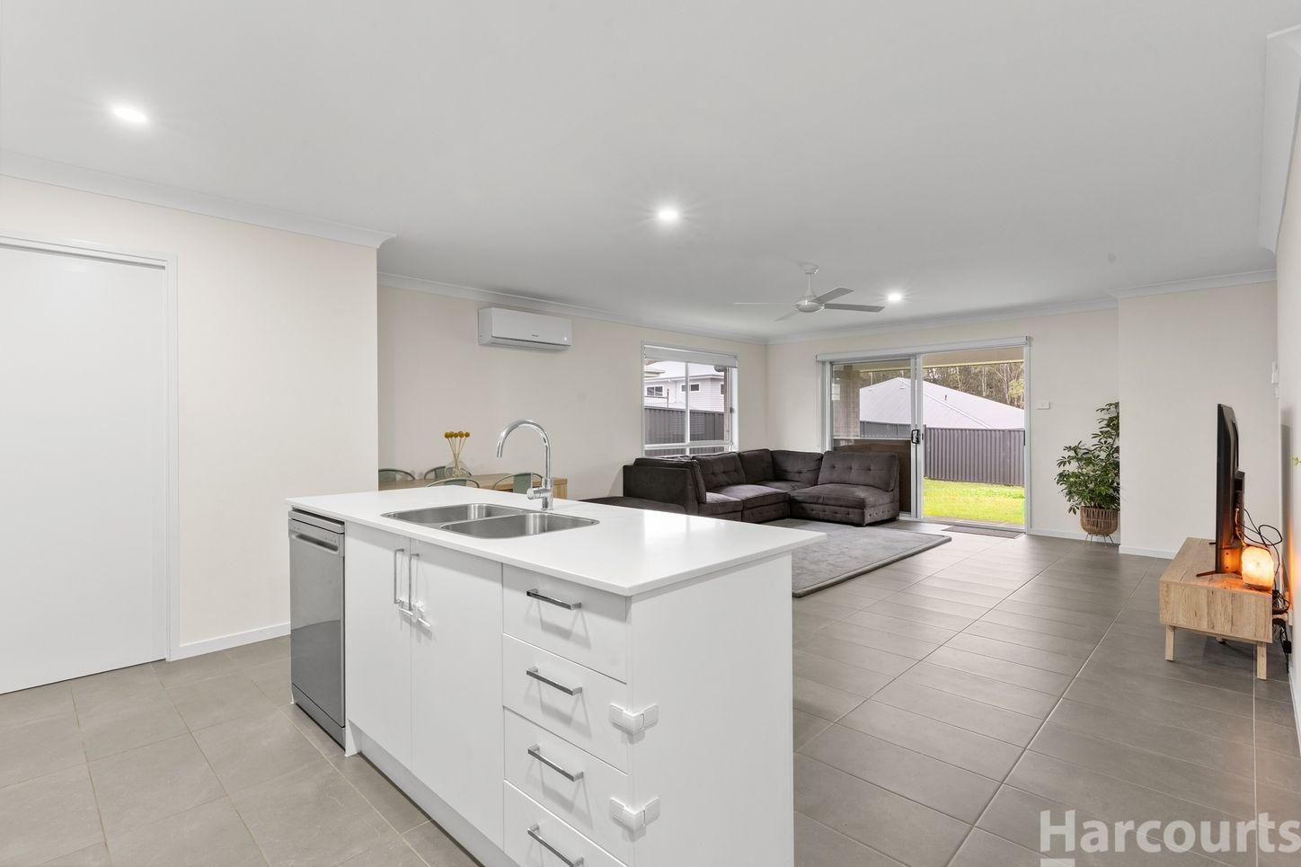 House for Sale: Lake Cathie, NSW 2445, NSW, 2445