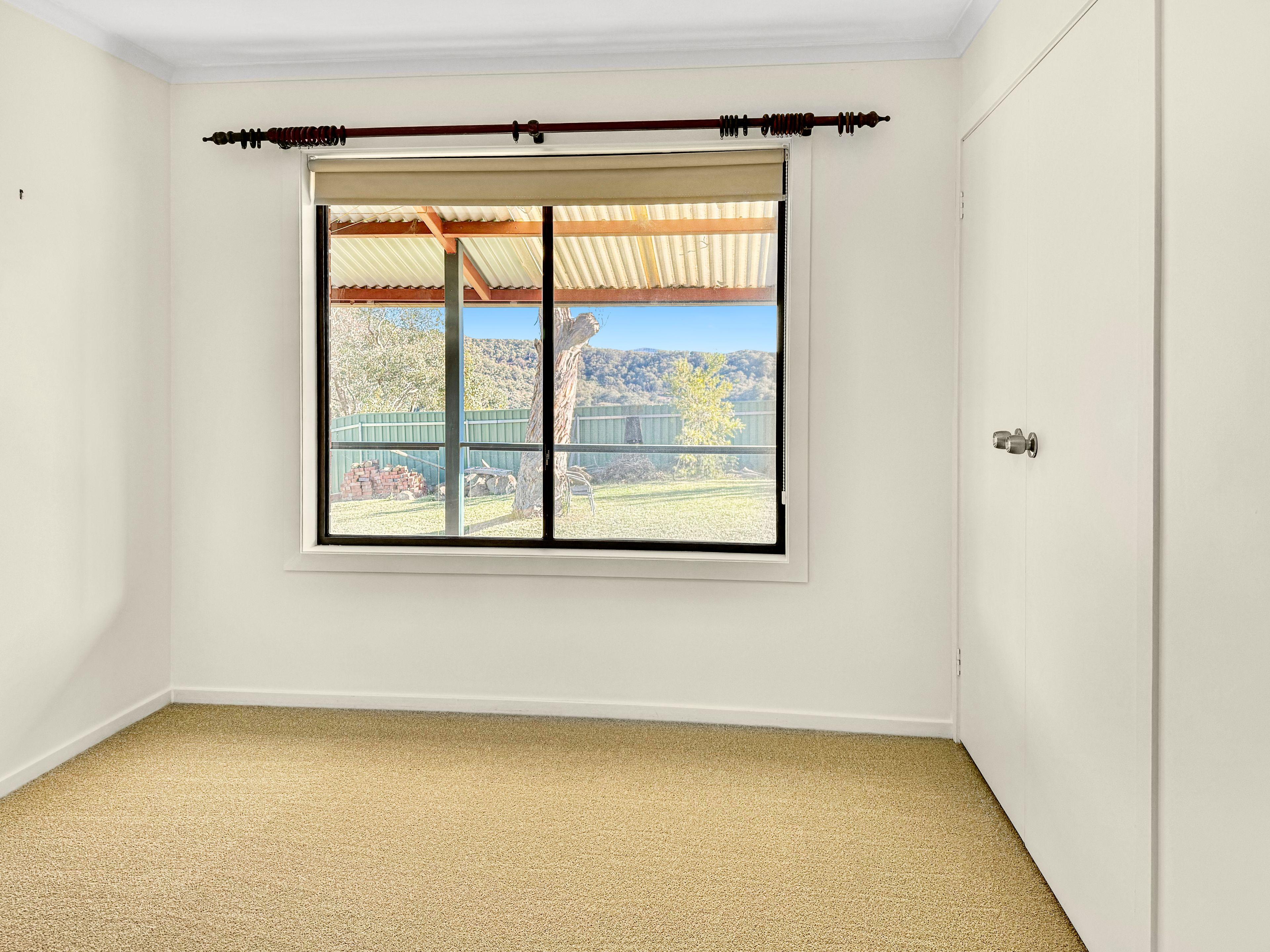 House for Sale: Tumut, NSW 2720, NSW, 2720