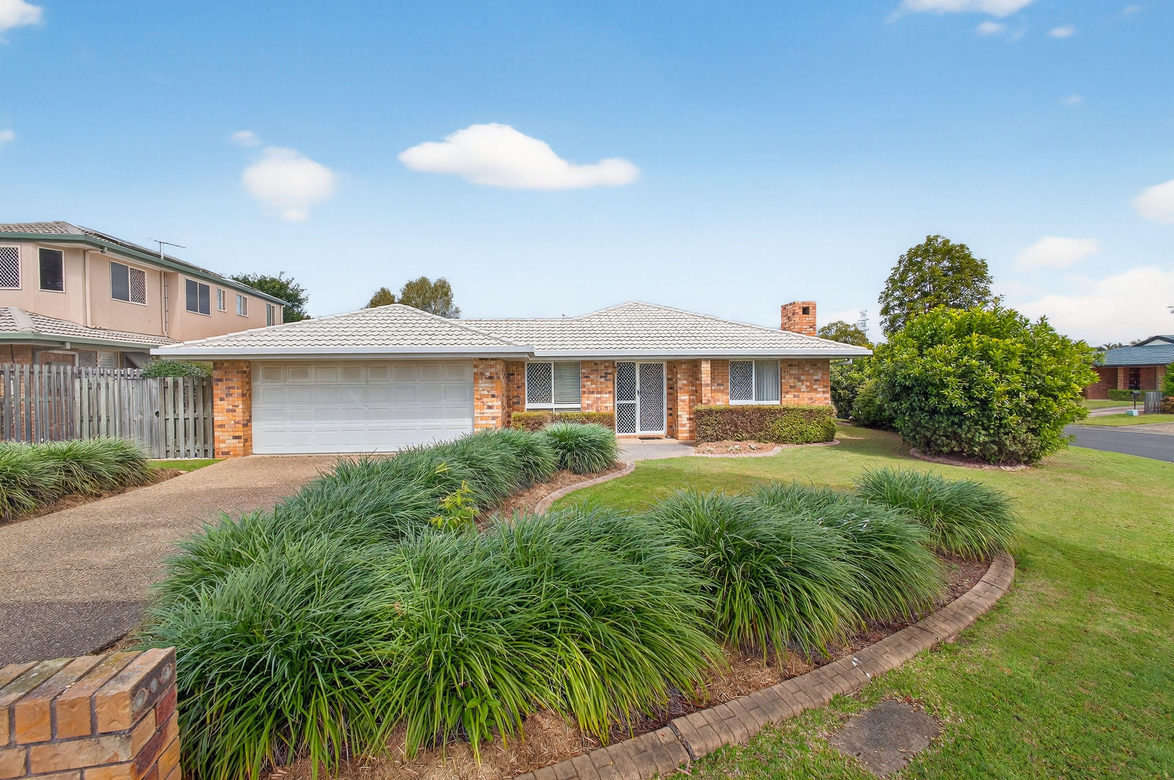 Prop-GPT: House: QLD Bracken Ridge, QLD 4017 Home For Sale