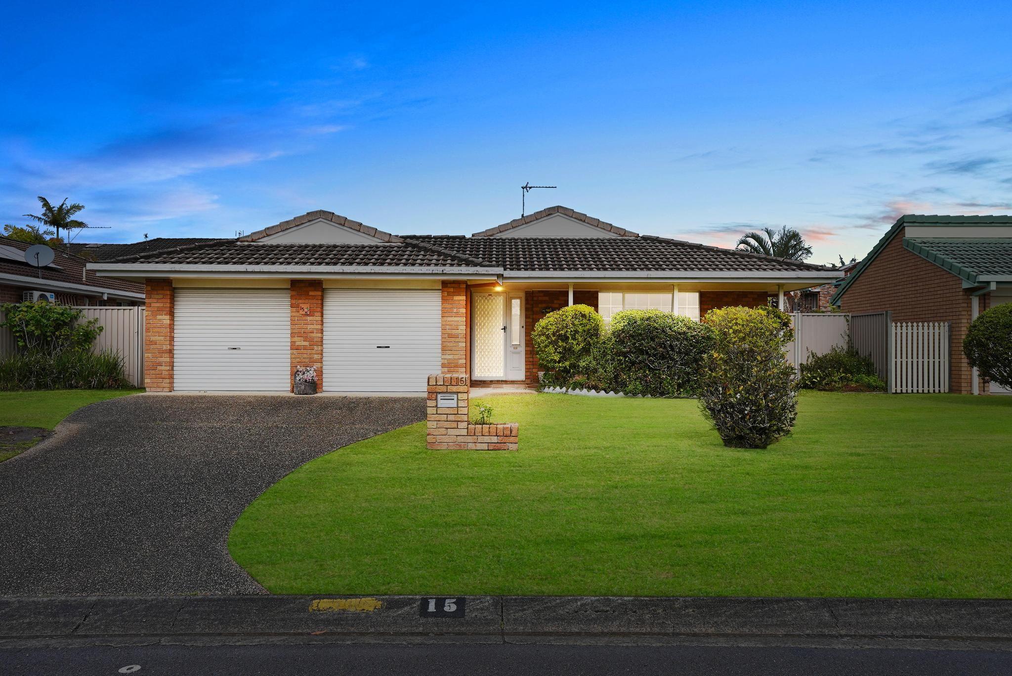 Prop-GPT: House: QLD Elanora, QLD 4221 Home For Sale