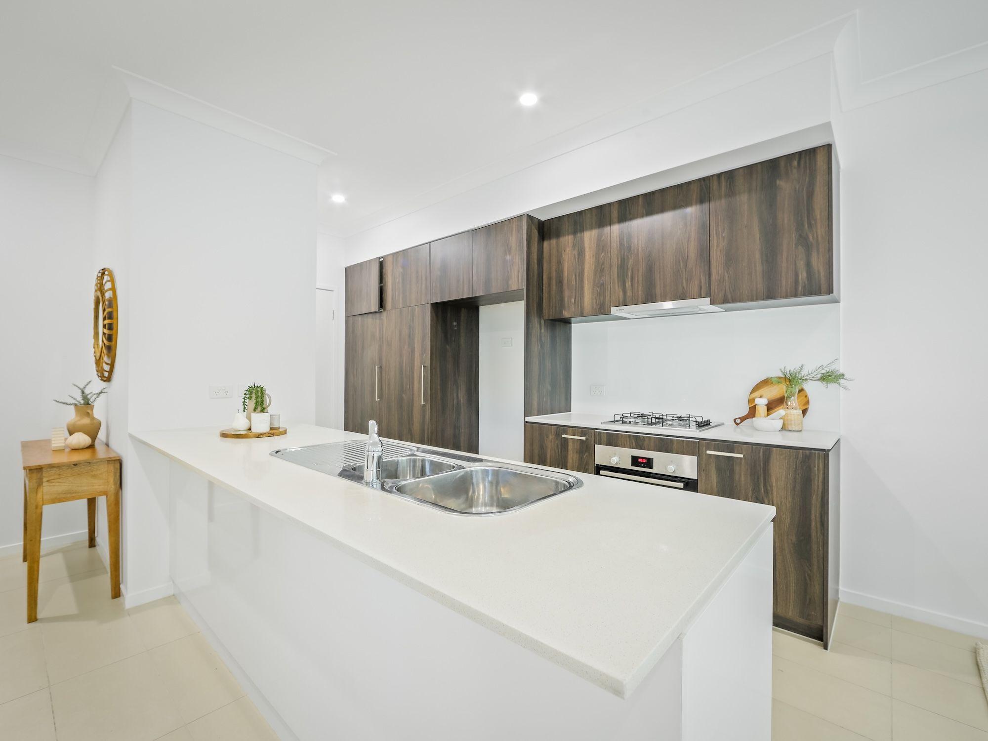 Townhouse for Sale: Mudgeeraba, QLD 4213, QLD, 4213