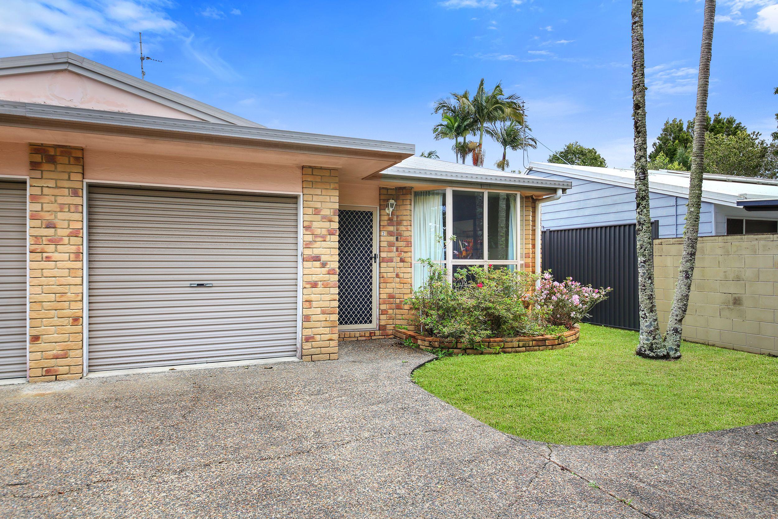 Prop-GPT: DuplexSemi-detached: QLD Pacific Paradise, QLD 4564 Home For Sale