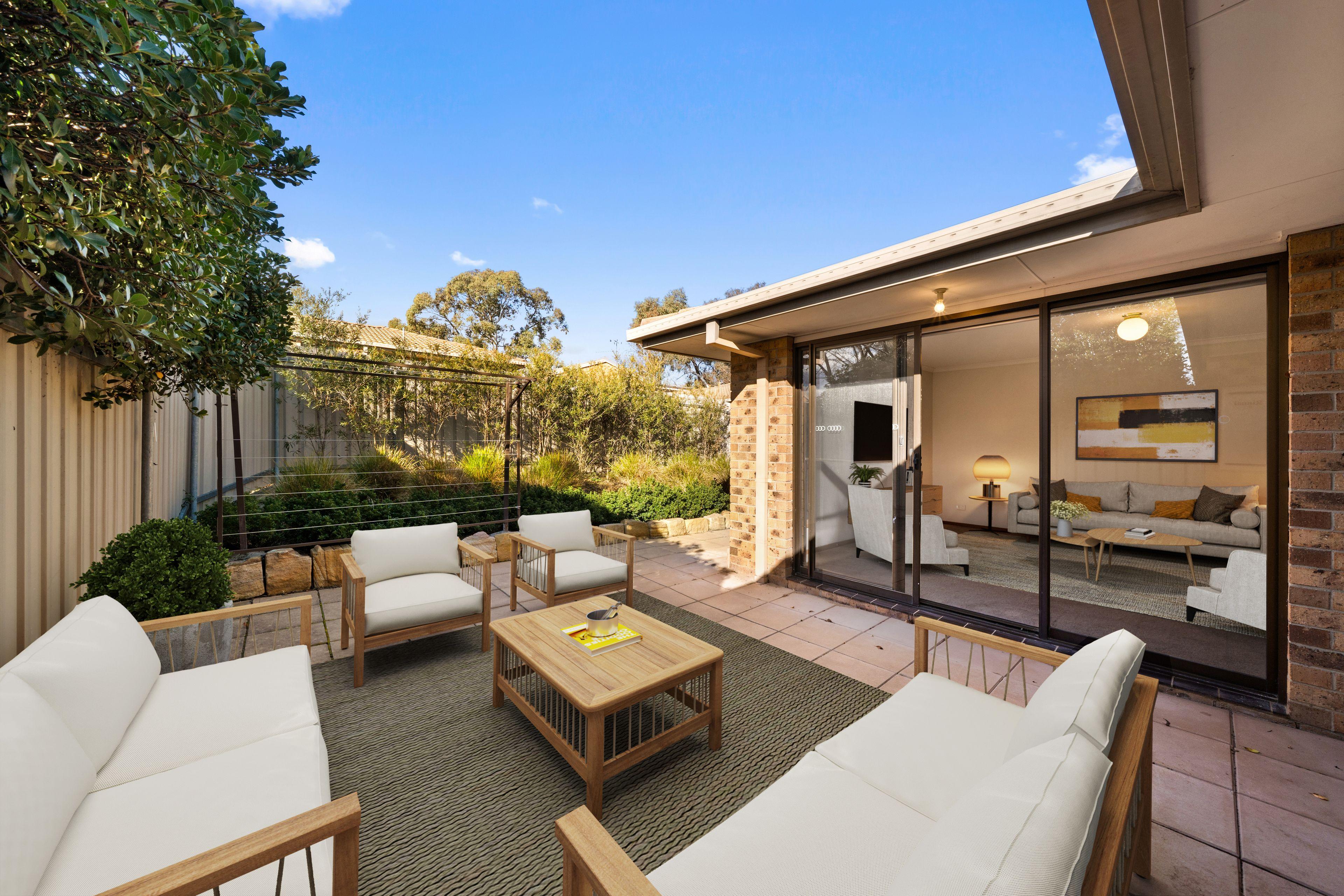 Prop-GPT: Townhouse: ACT Waramanga, ACT 2611 Home For Sale