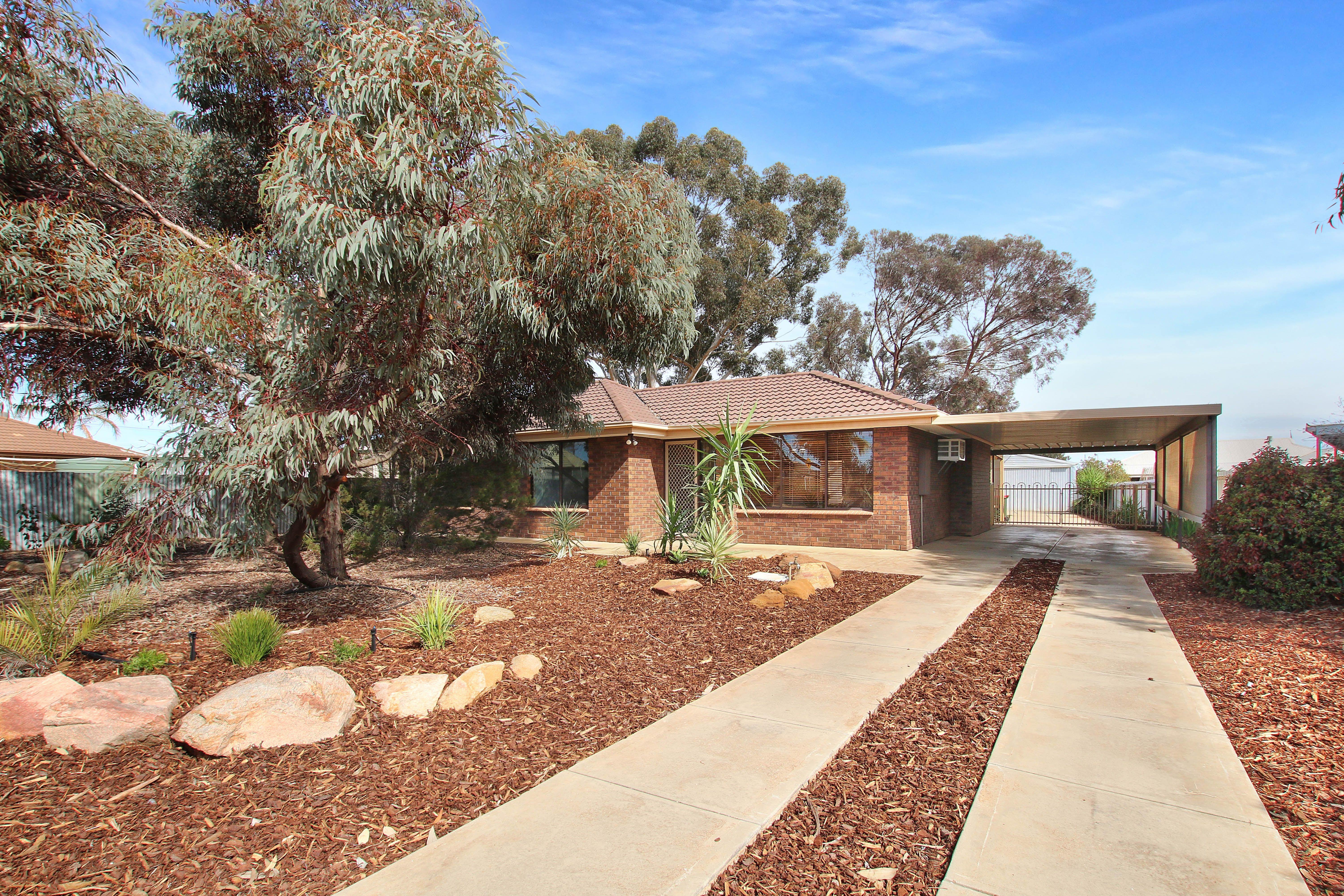 House for Sale: Loxton, SA 5333, SA, 5333