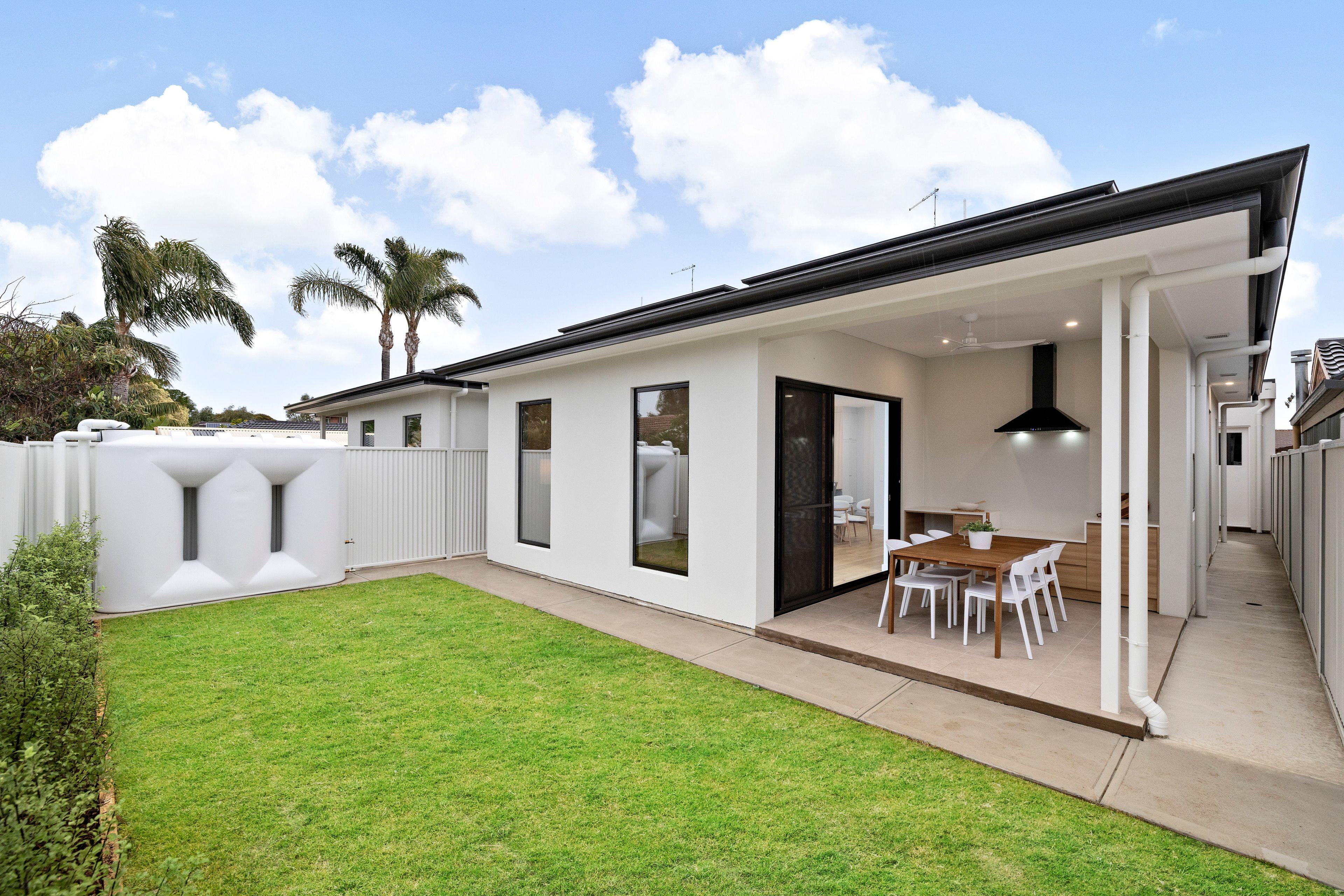House for Sale: West Lakes Shore, SA 5020, SA, 5020