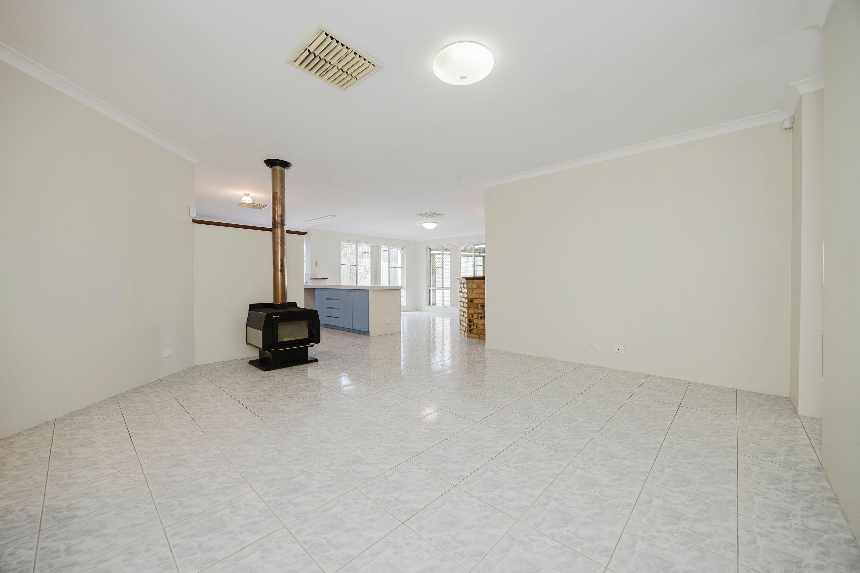 House for Sale: Yanchep, WA 6035, WA, 6035