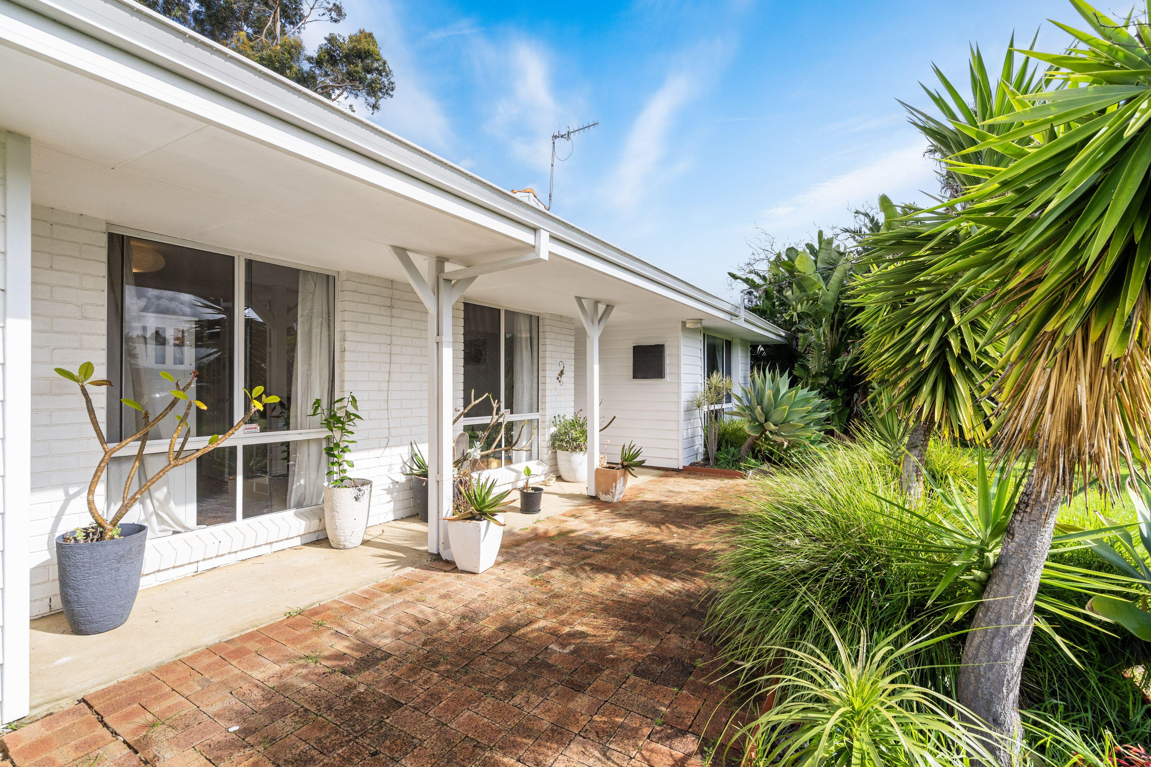 House for Sale: Margaret River, WA 6285, WA, 6285