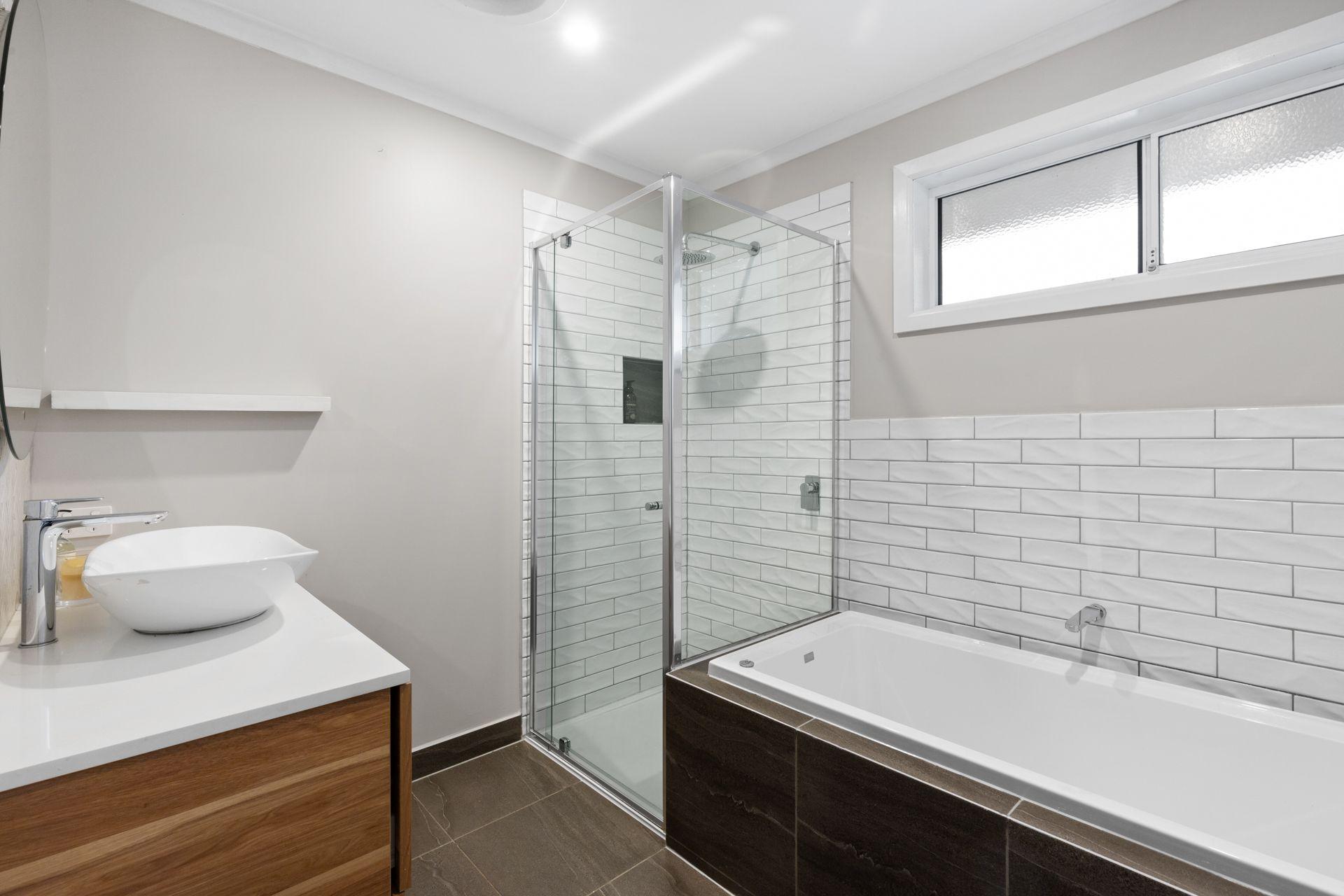House for Sale: Highton, VIC 3216, VIC, 3216