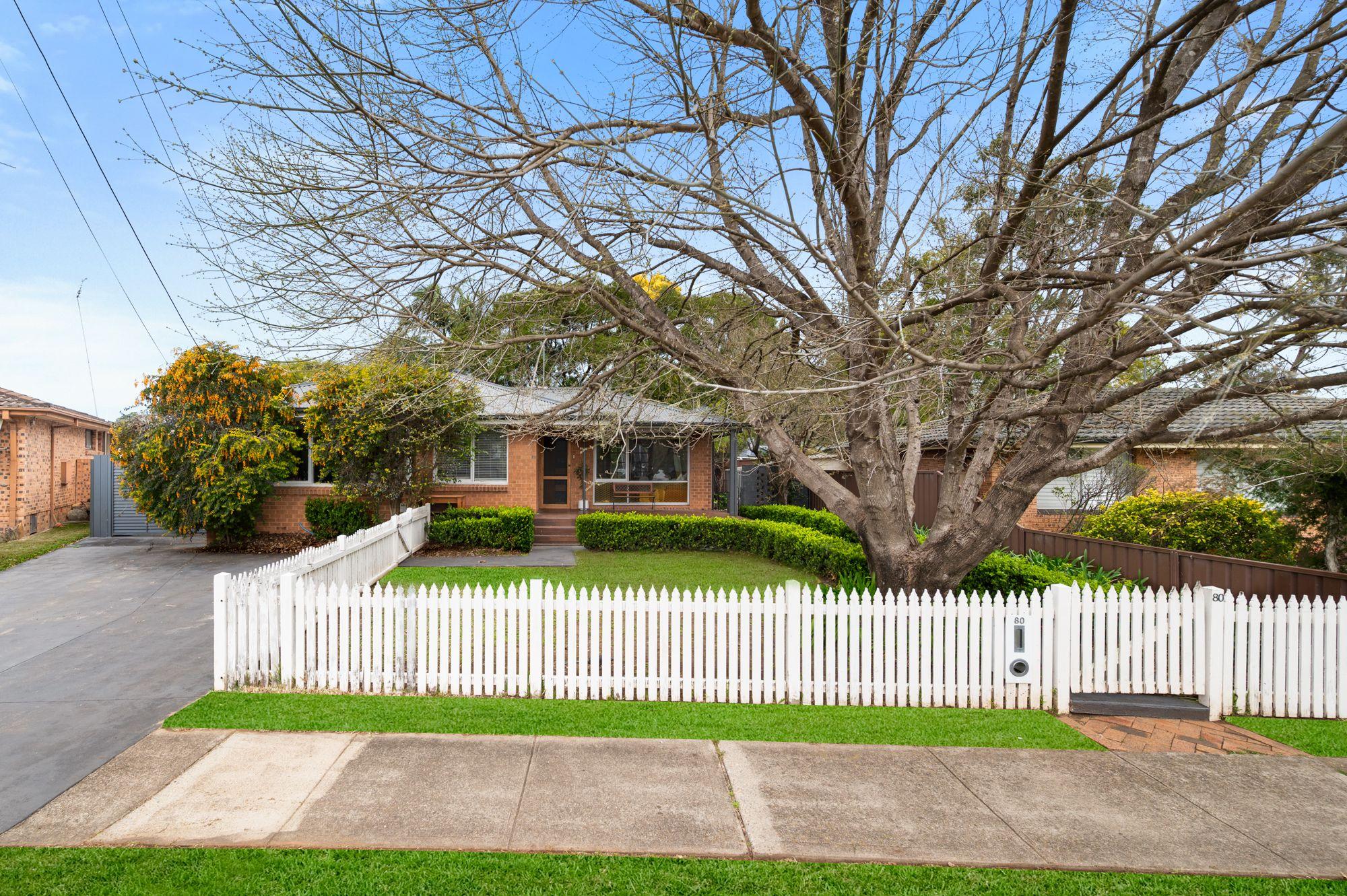 Prop-GPT: House: NSW Emu Plains, NSW 2750 Home For Sale