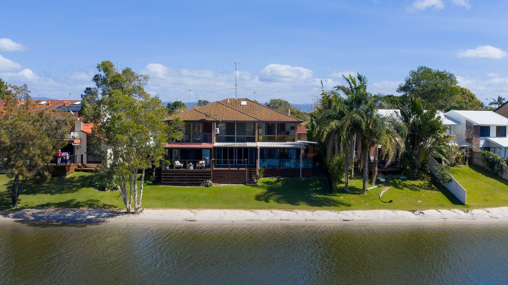 House for Sale: Burleigh Waters, QLD 4220, QLD, 4220
