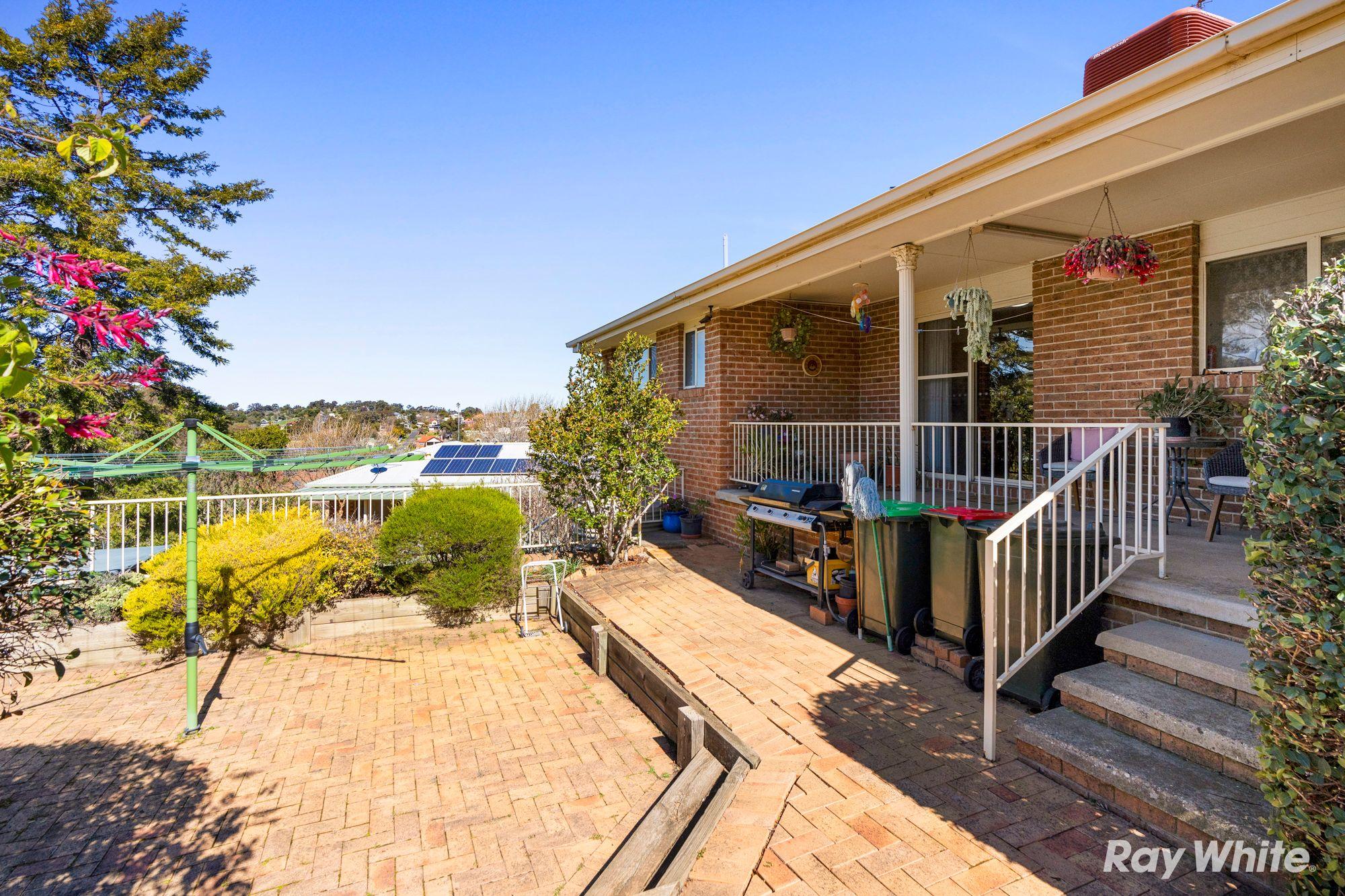 House for Sale: Junee, NSW 2663, NSW, 2663
