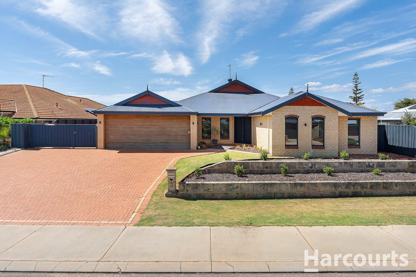 Prop-GPT: House: WA Halls Head, WA 6210 Western Australia 6210