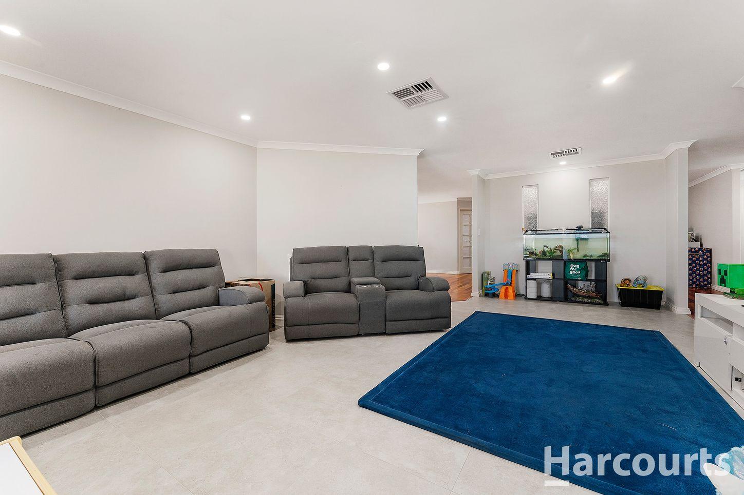 House for Sale: Halls Head, WA 6210, WA, 6210