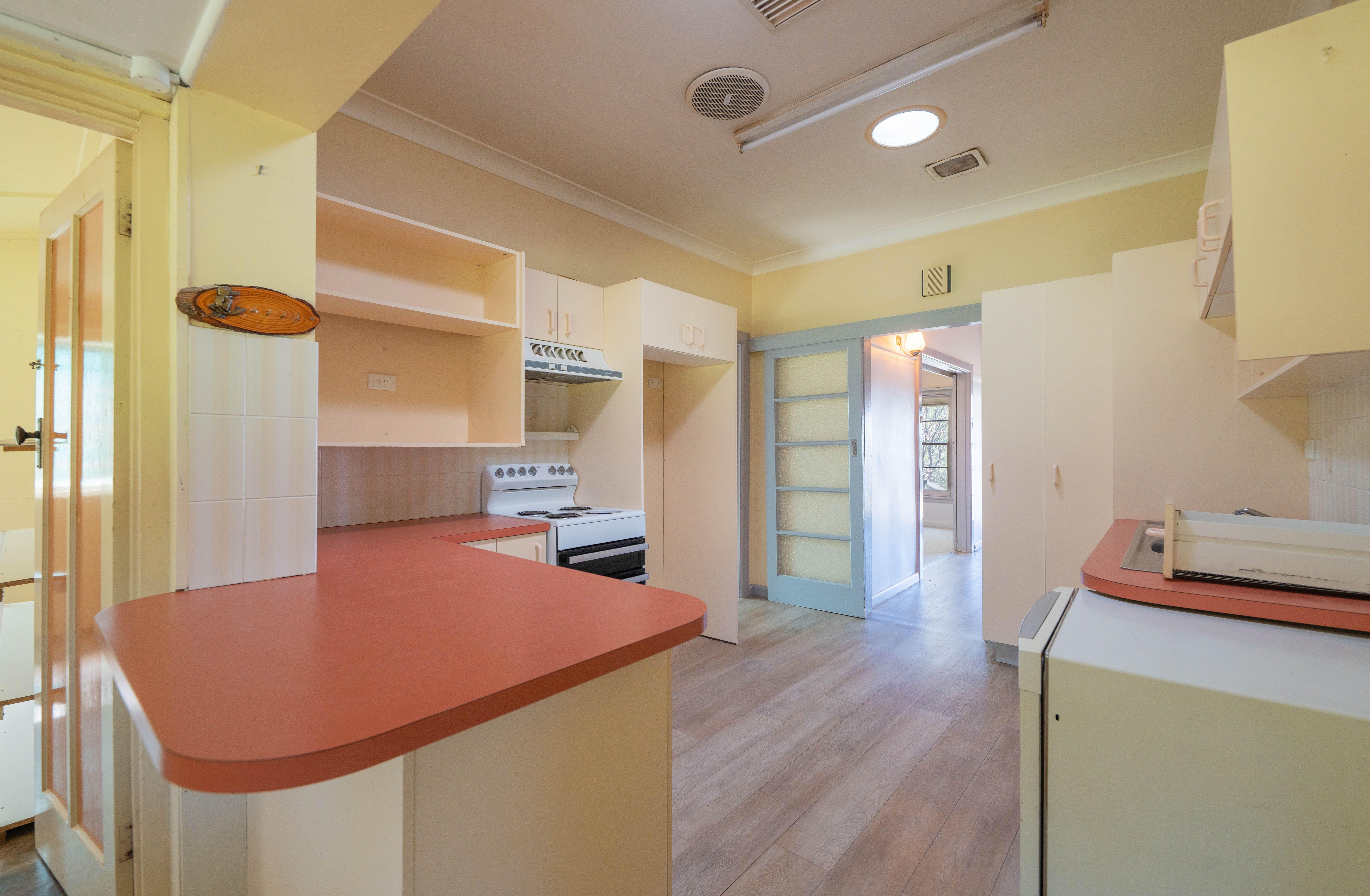 House for Sale: Parkes, NSW 2870, NSW, 2870