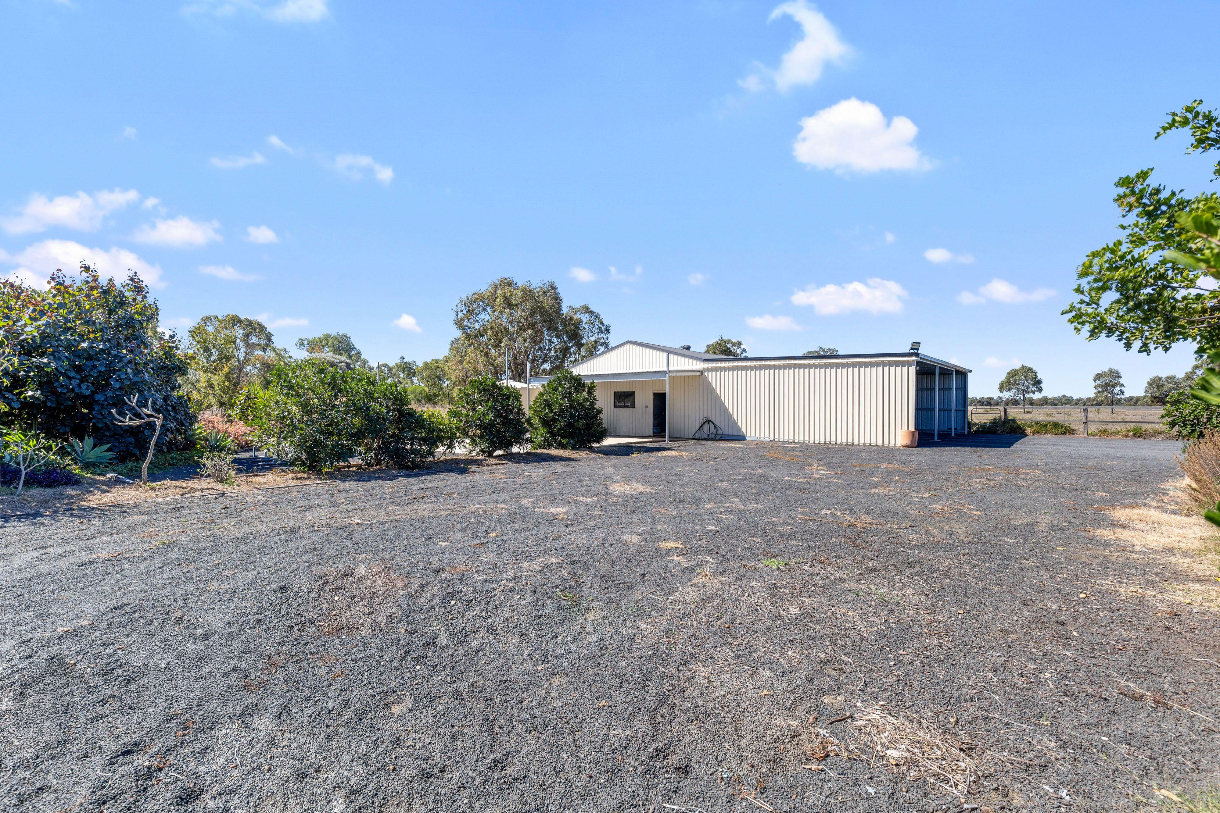 Acreage/Semi-Rural for Sale: Emerald, QLD 4720, QLD, 4720
