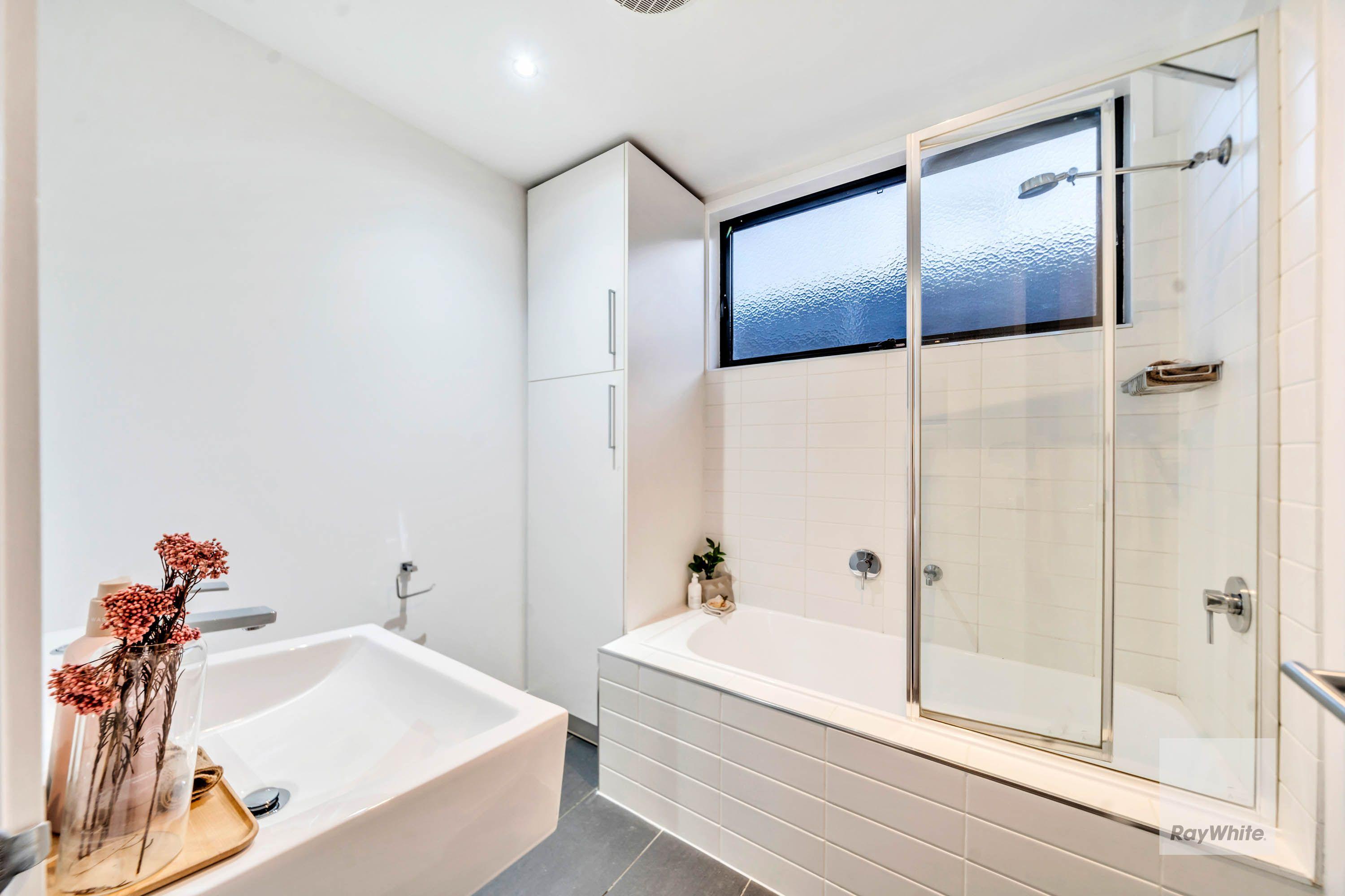Townhouse for Sale: Tullamarine, VIC 3043, VIC, 3043