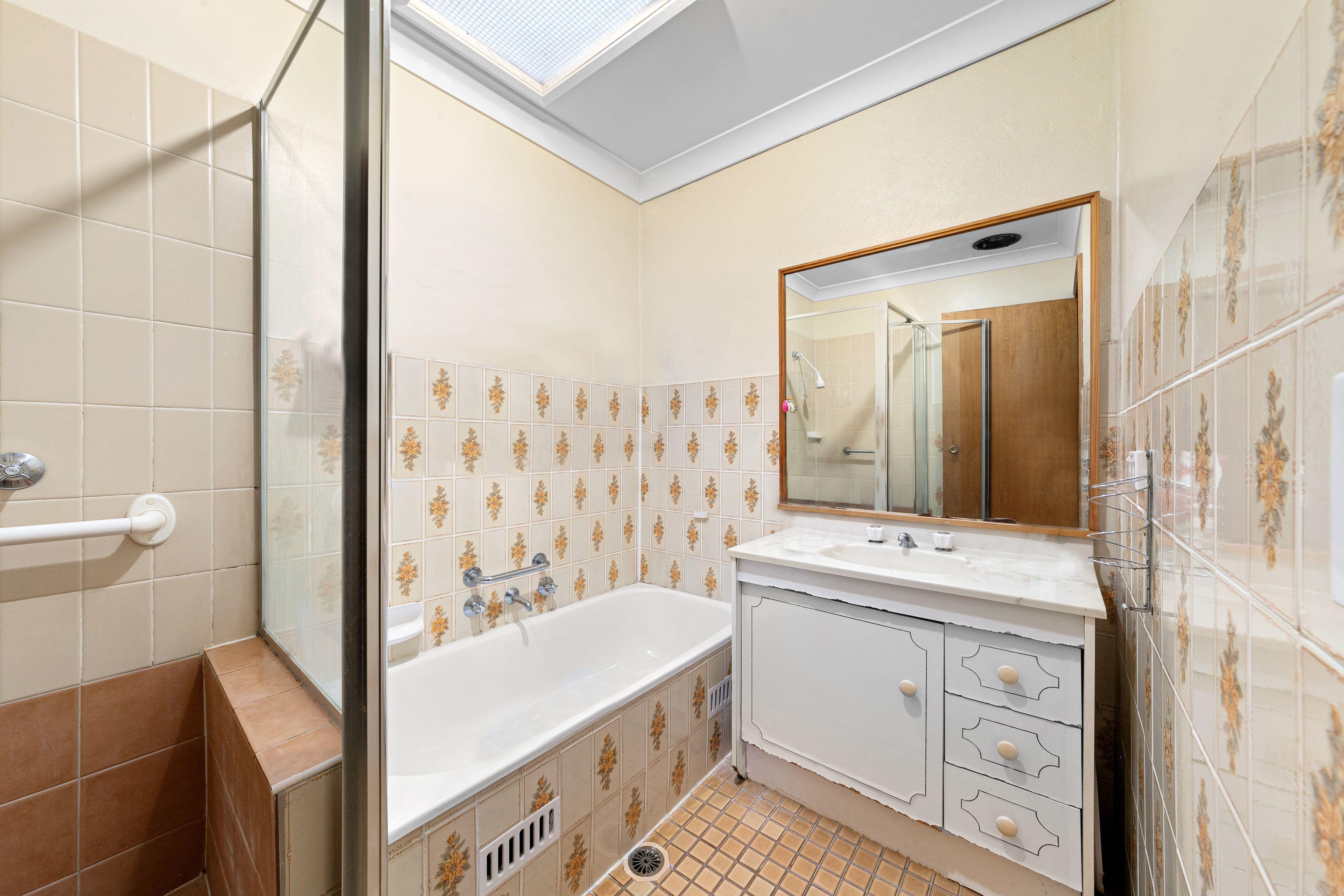 Villa for Sale: Gorokan, NSW 2263, NSW, 2263
