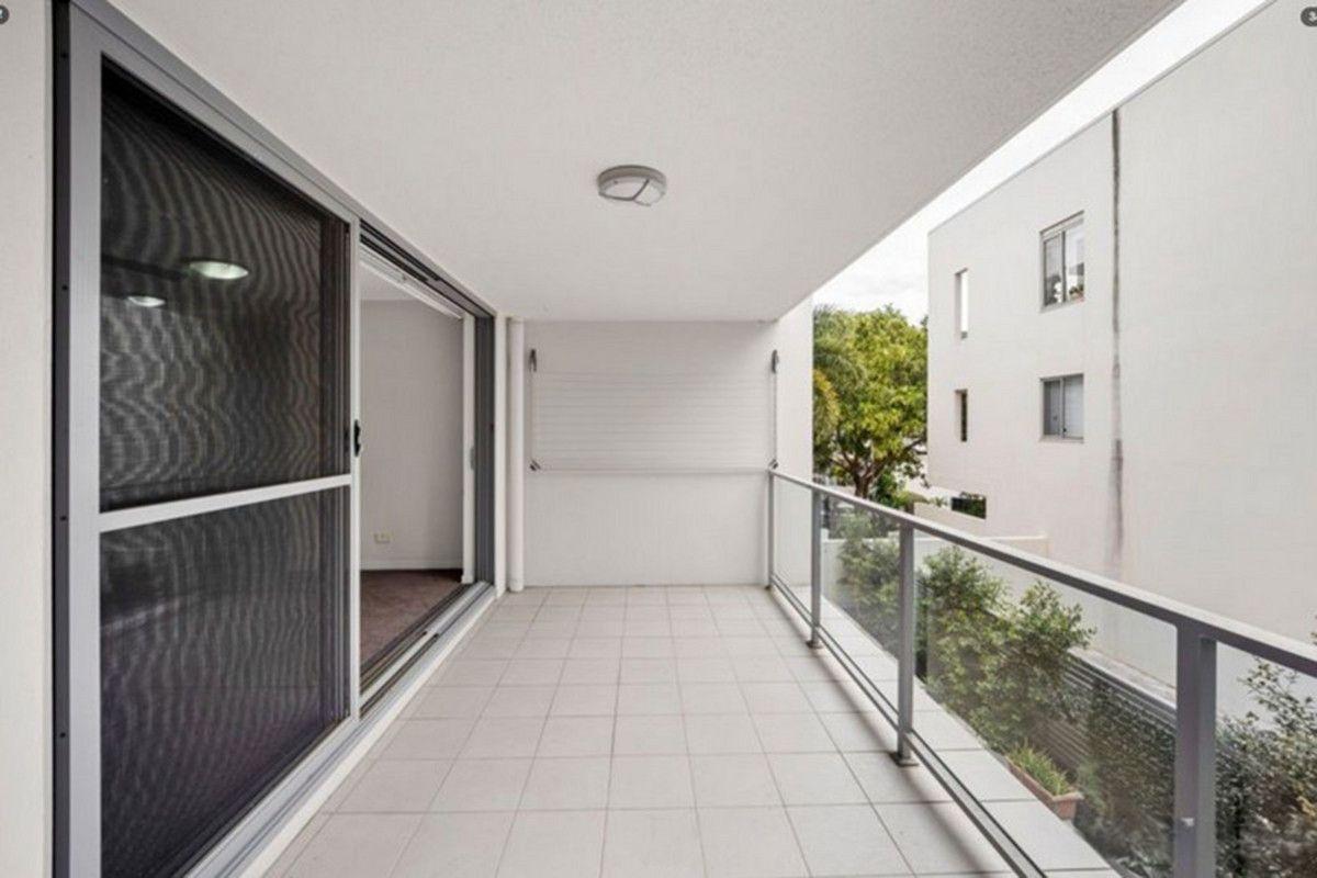 Property for Sale: Southport, QLD 4215, QLD, 4215