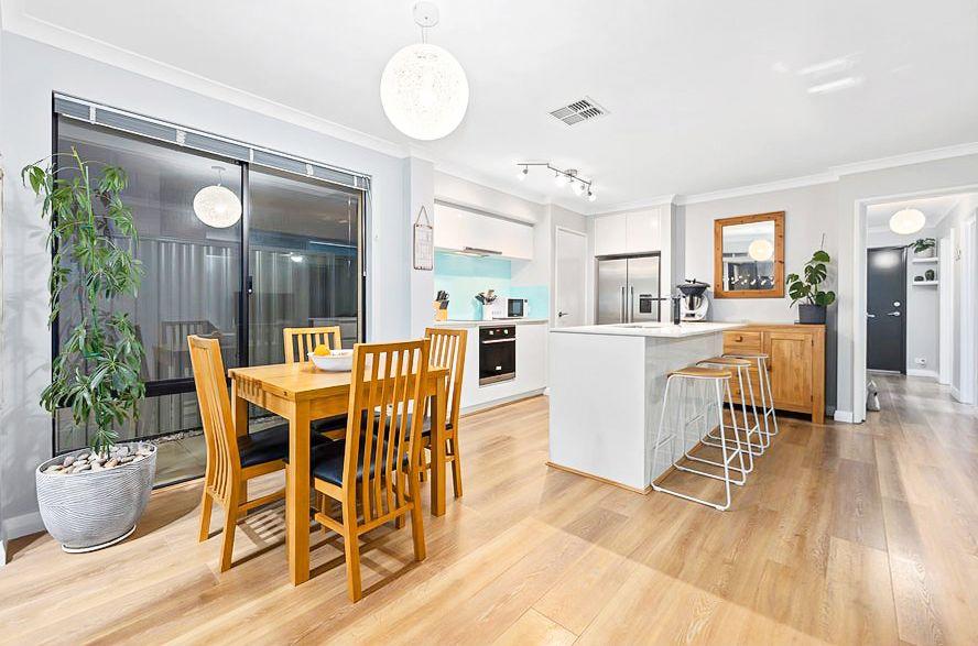 House for Sale: Piara Waters, WA 6112, WA, 6112