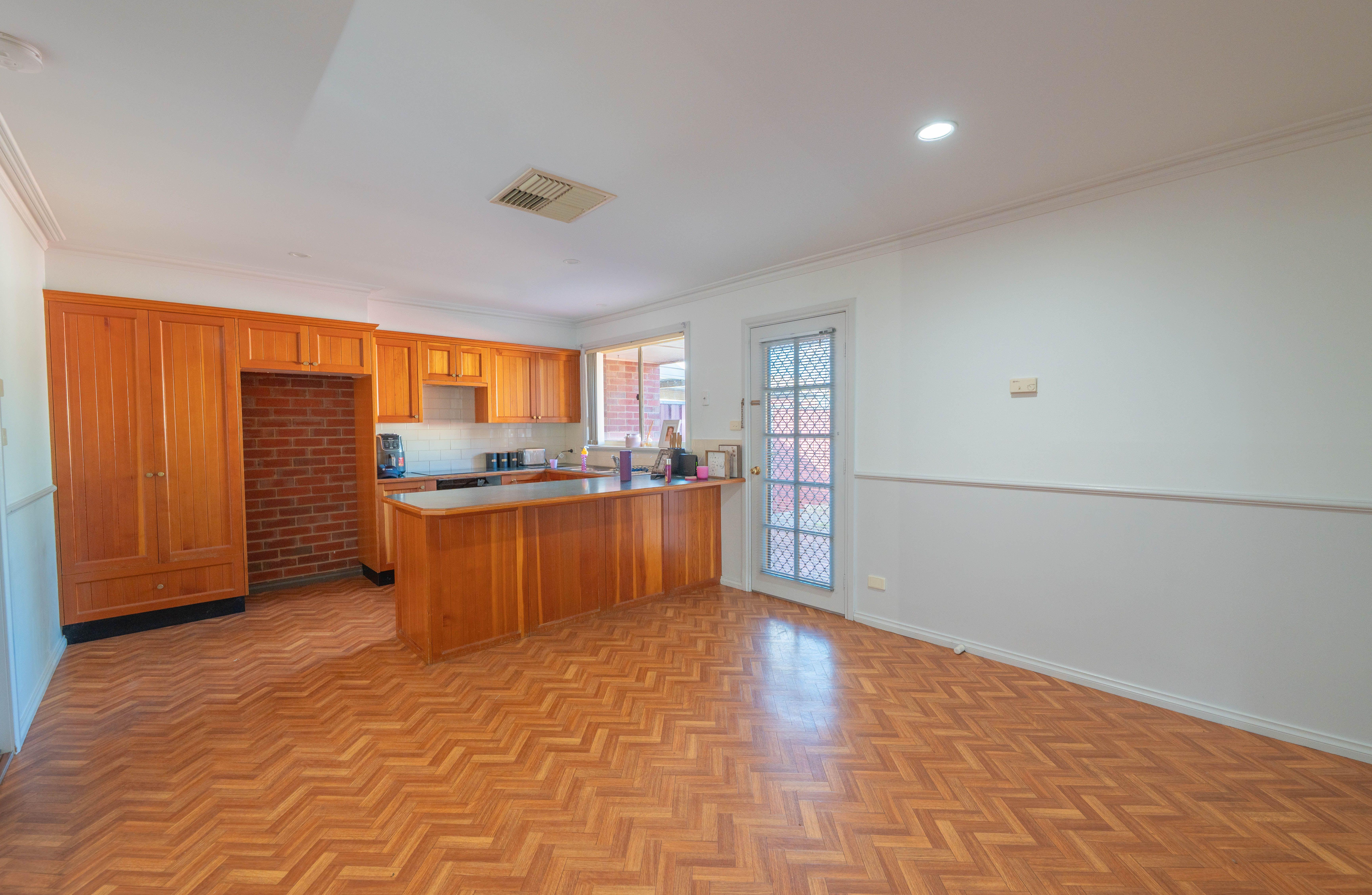 DuplexSemi-detached for Sale: Parkes, NSW 2870, NSW, 2870