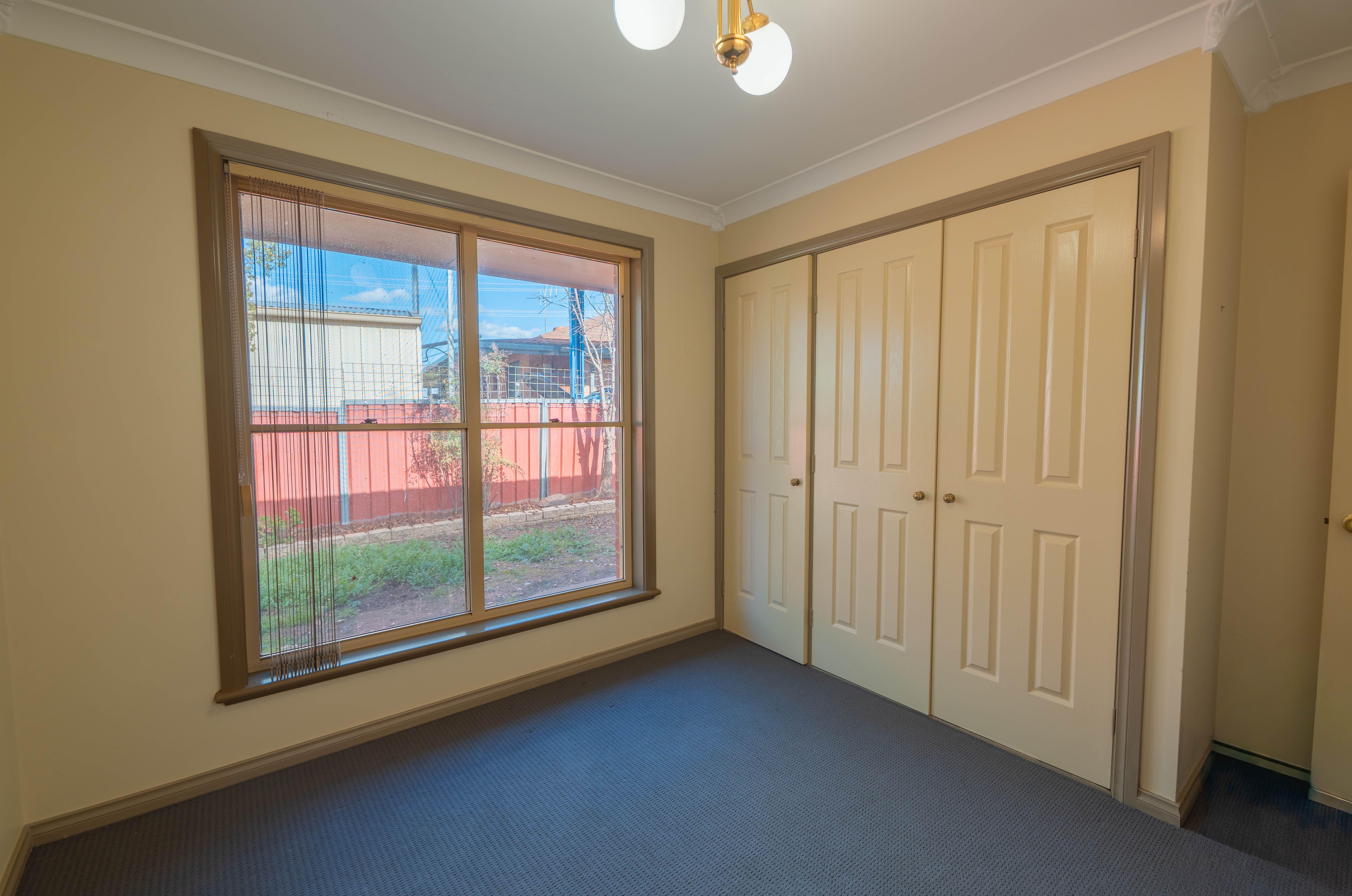 DuplexSemi-detached for Sale: Parkes, NSW 2870, NSW, 2870