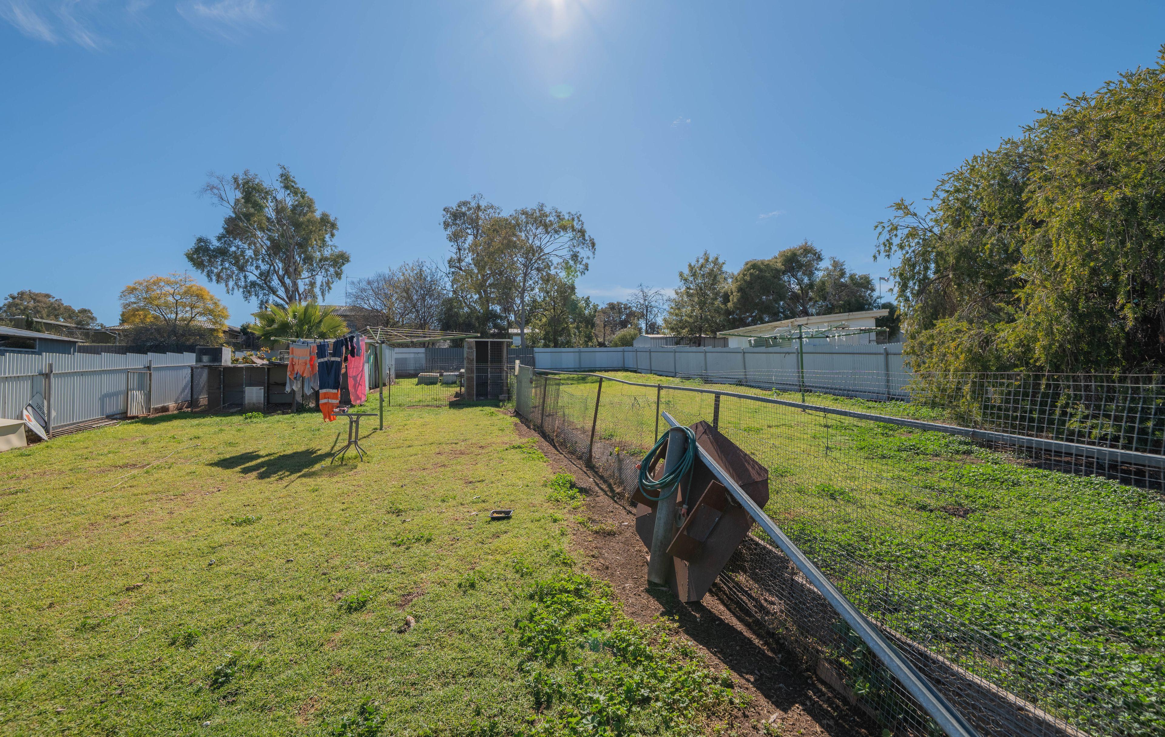 House for Sale: Parkes, NSW 2870, NSW, 2870