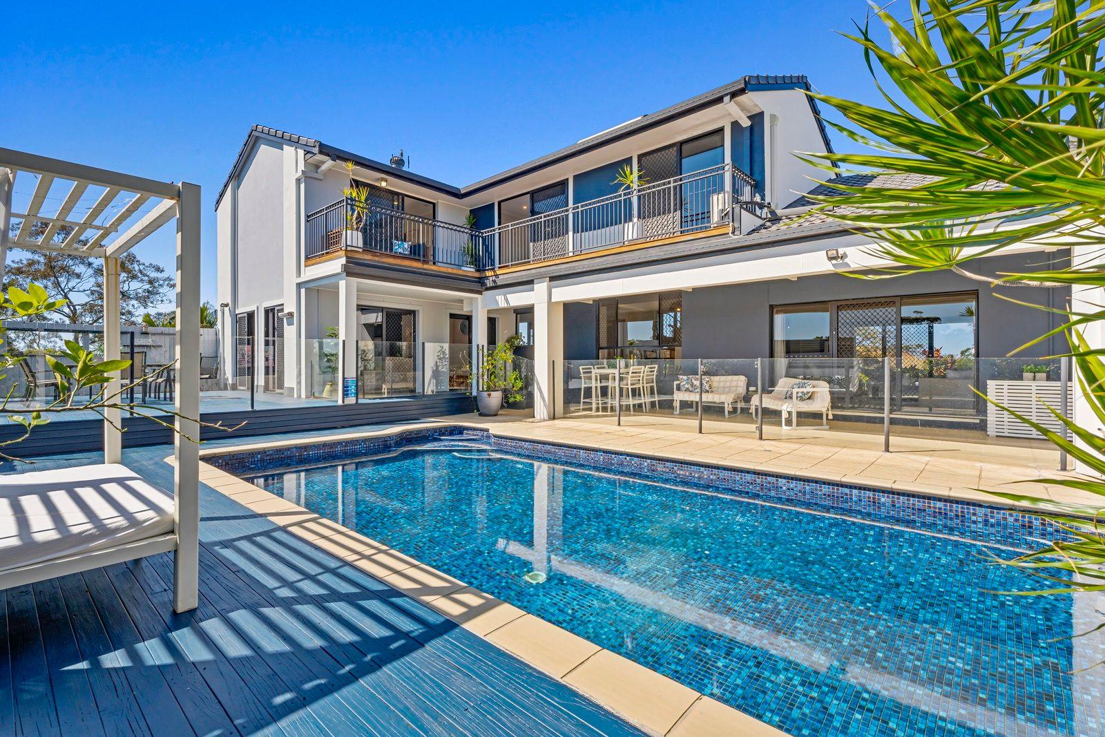 Prop-GPT: House: QLD Benowa, QLD 4217 Home For Sale