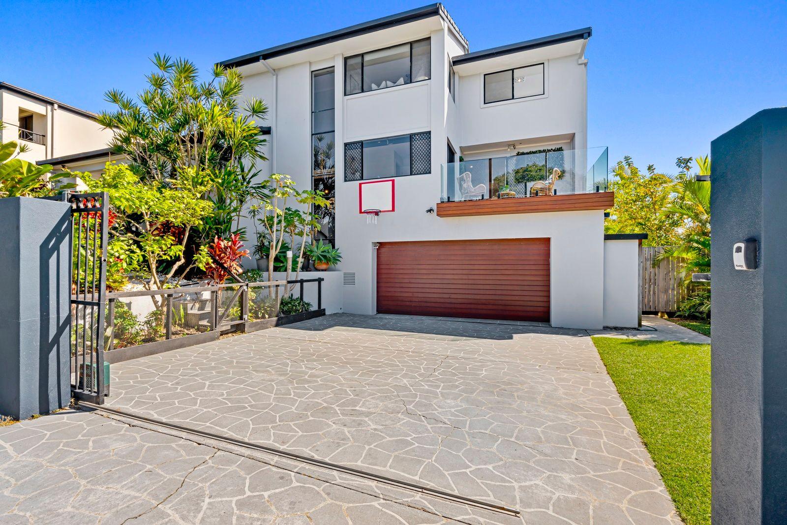 House for Sale: Benowa, QLD 4217, QLD, 4217
