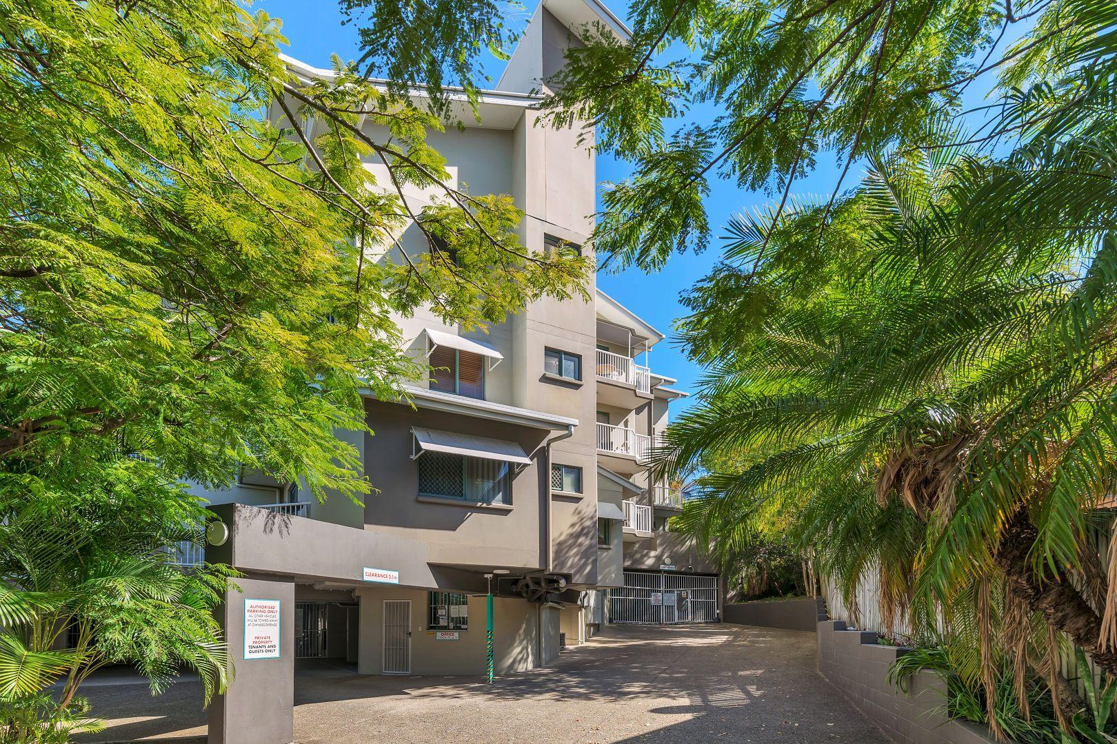 Prop-GPT: Apartment: QLD Kangaroo Point, QLD 4169 Home For Sale