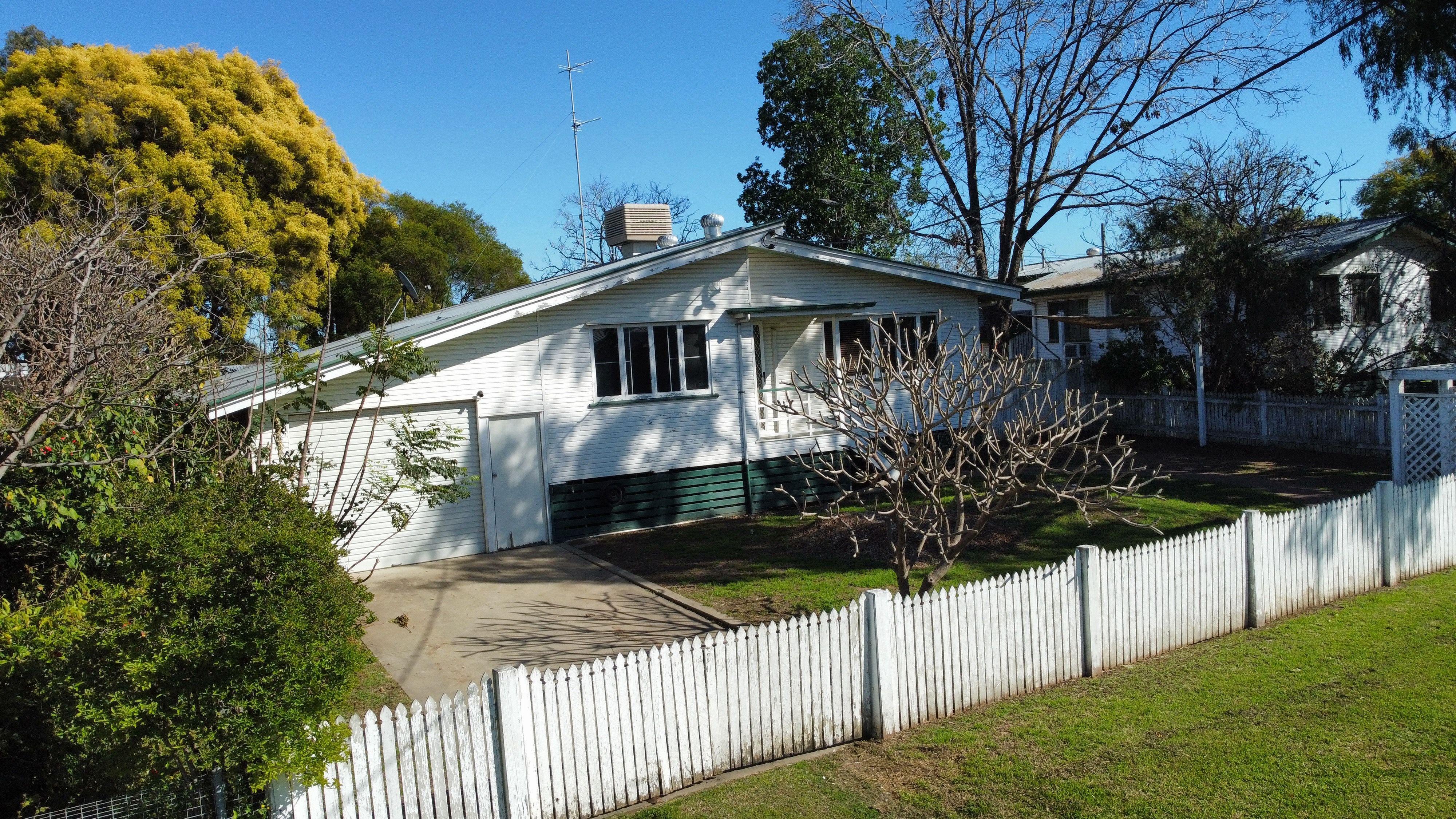 Prop-GPT: House: QLD Goondiwindi, QLD 4390 Home For Sale