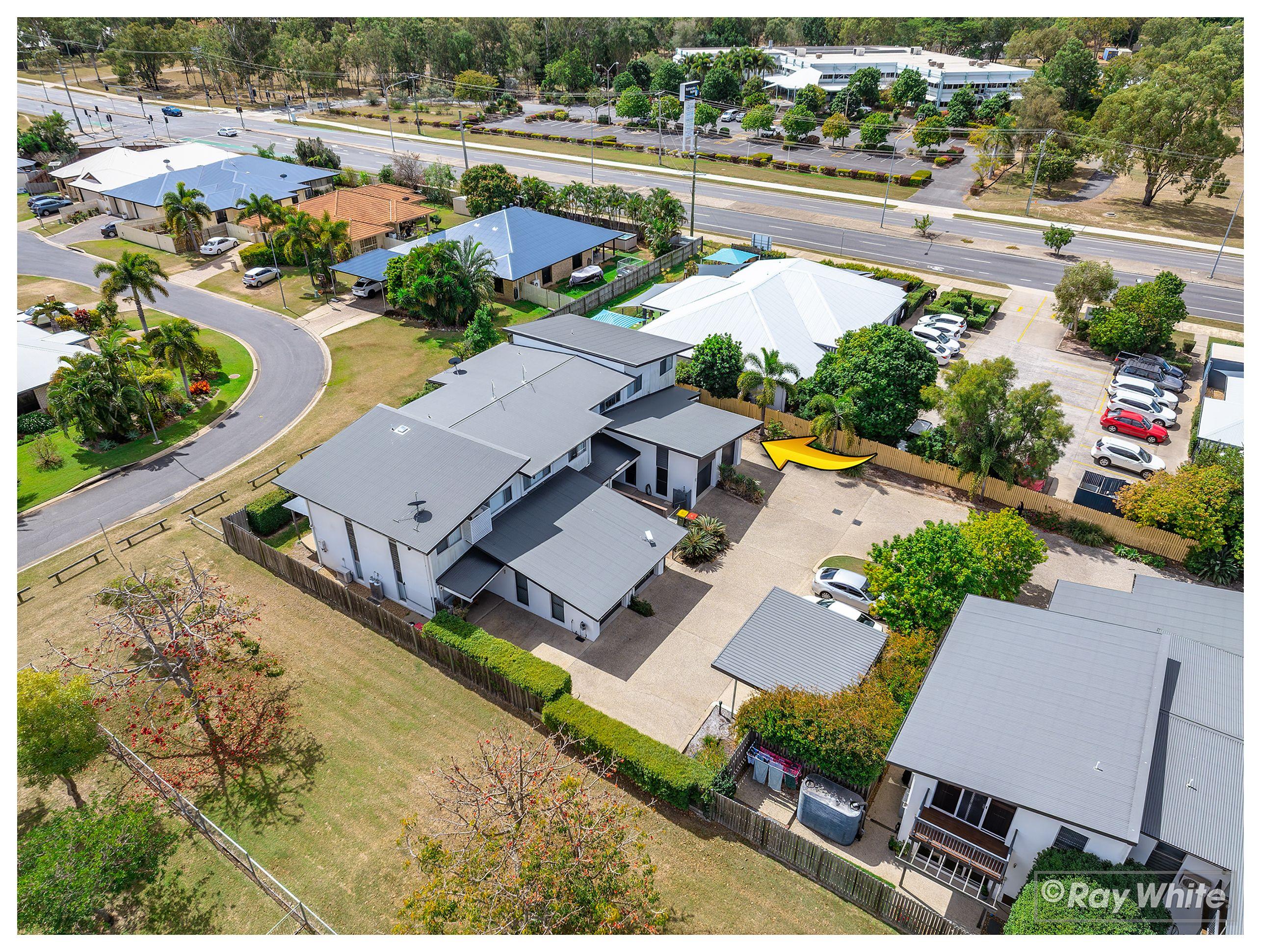 Townhouse for Sale: Norman Gardens, QLD 4701, QLD, 4701
