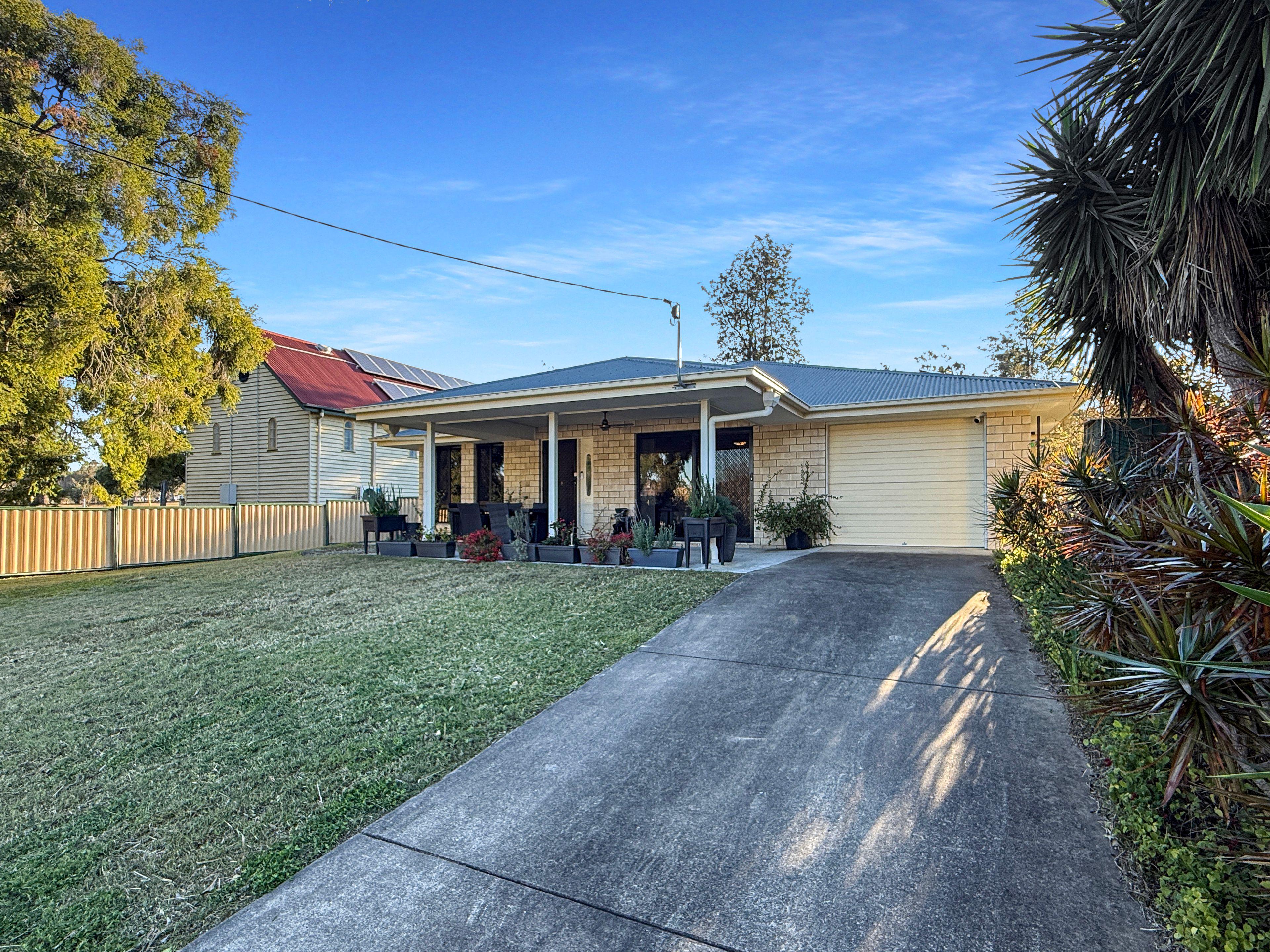 Prop-GPT: House: QLD Glen Esk, QLD 4312 Home For Sale