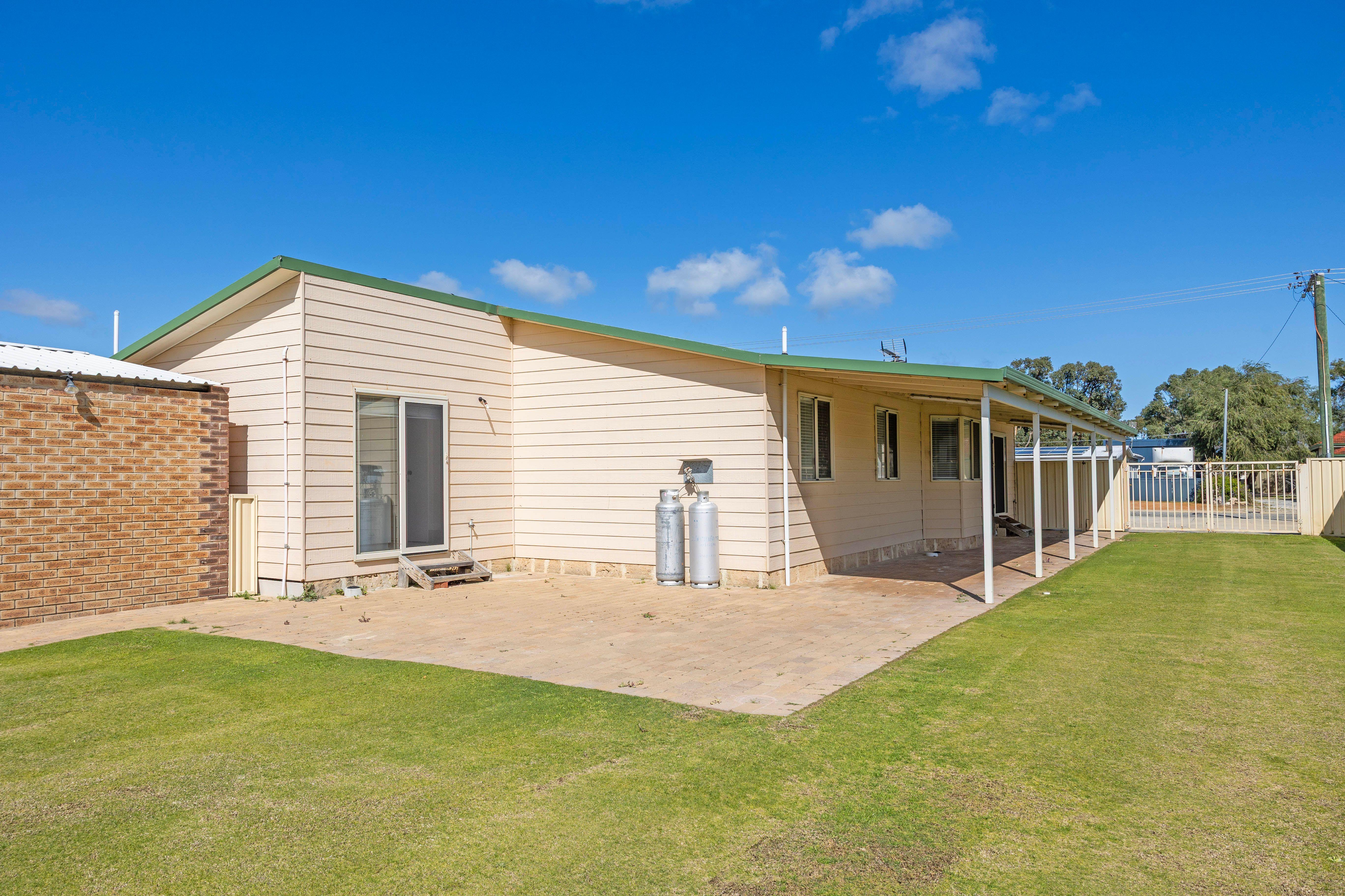 House for Sale: Jurien Bay, WA 6516, WA, 6516