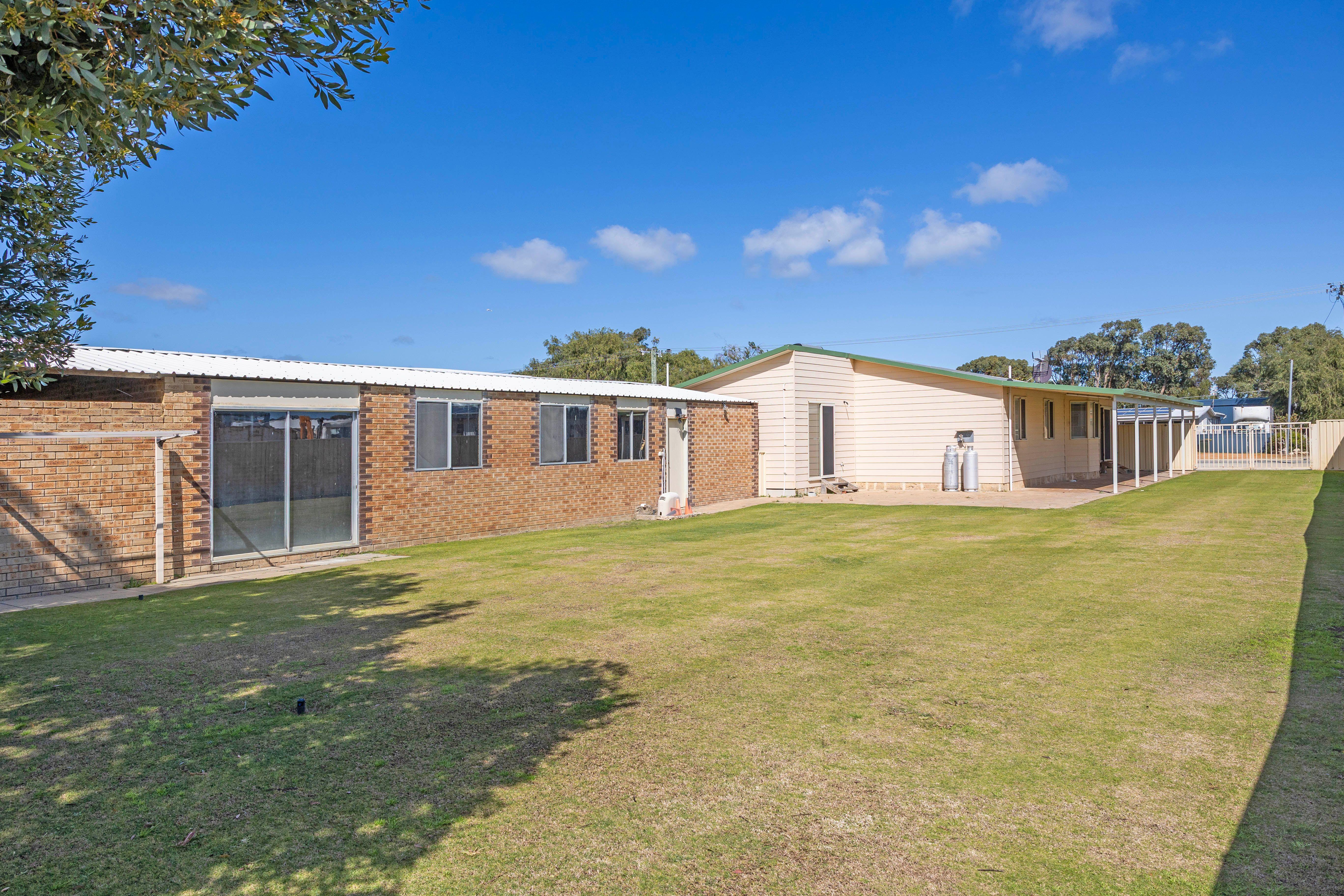 House for Sale: Jurien Bay, WA 6516, WA, 6516