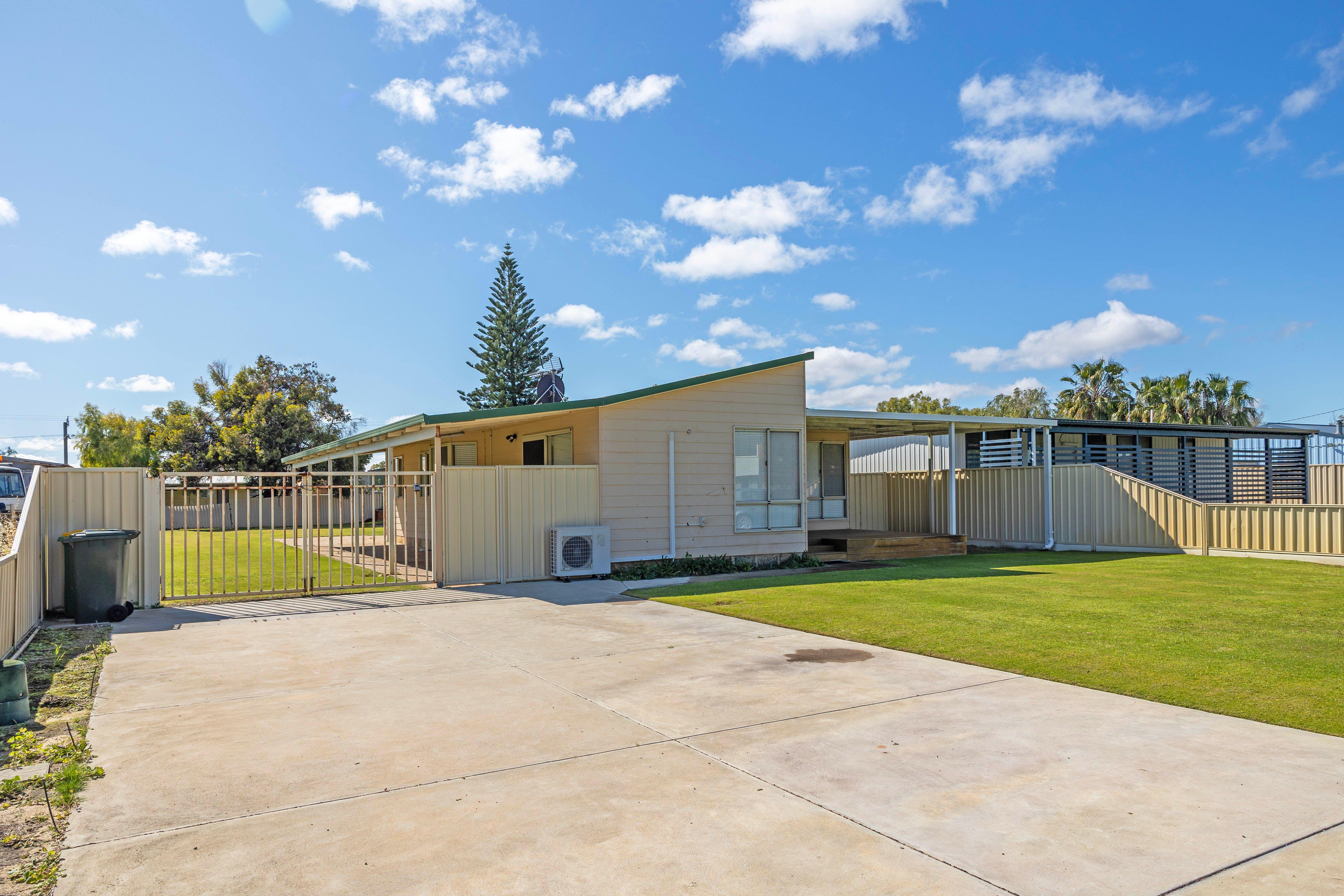 House for Sale: Jurien Bay, WA 6516, WA, 6516