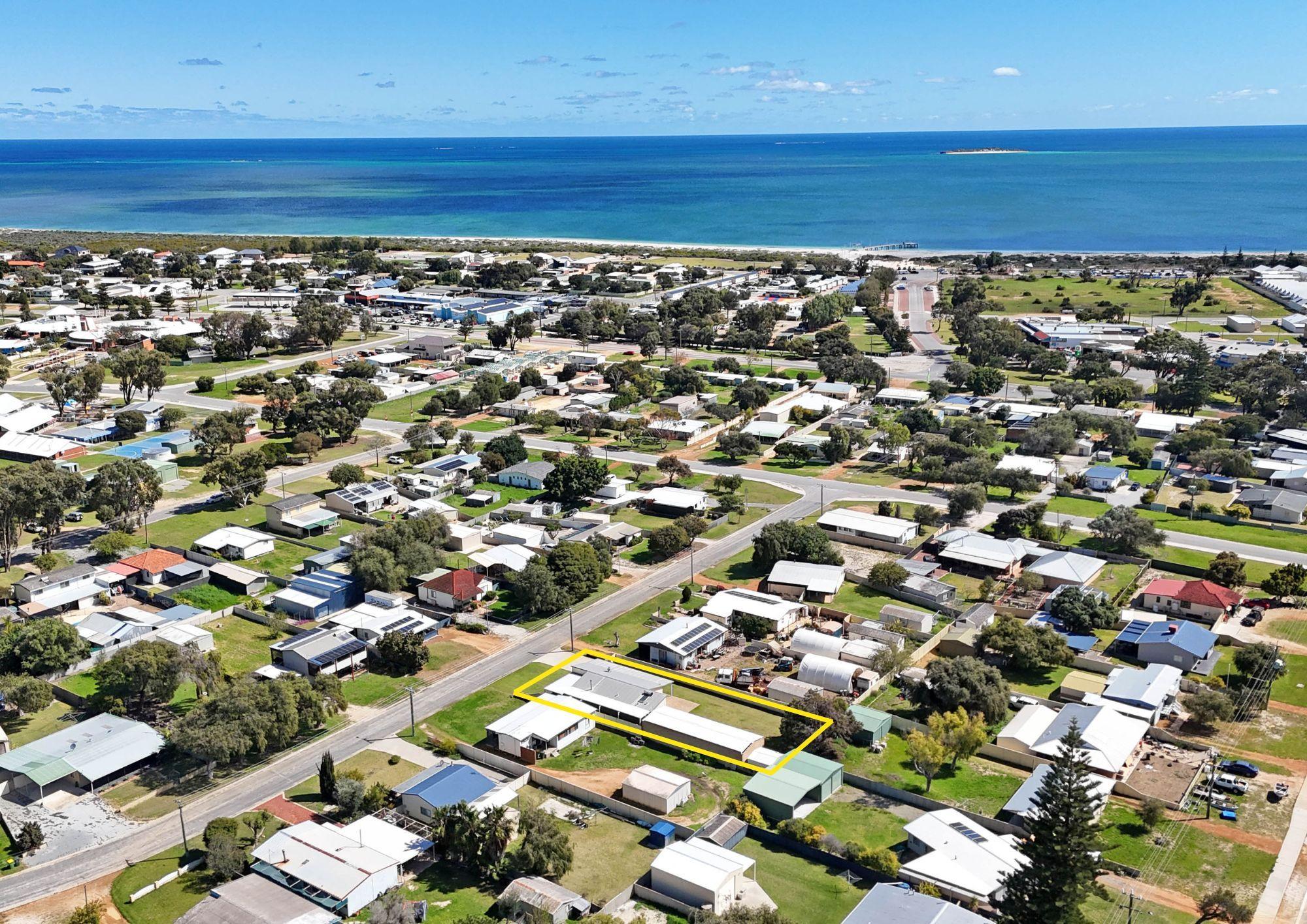 House for Sale: Jurien Bay, WA 6516, WA, 6516