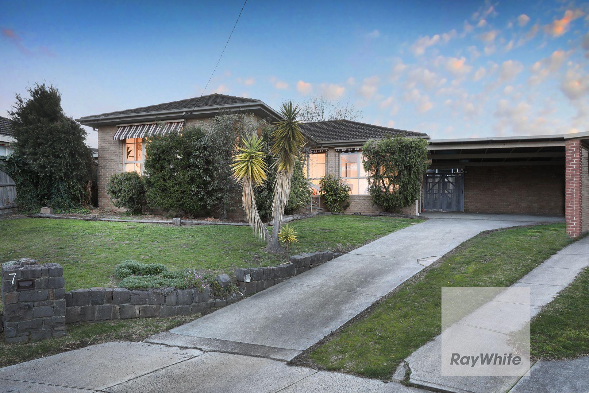 Prop-GPT: House: VIC Gladstone Park, VIC 3043 Home For Sale