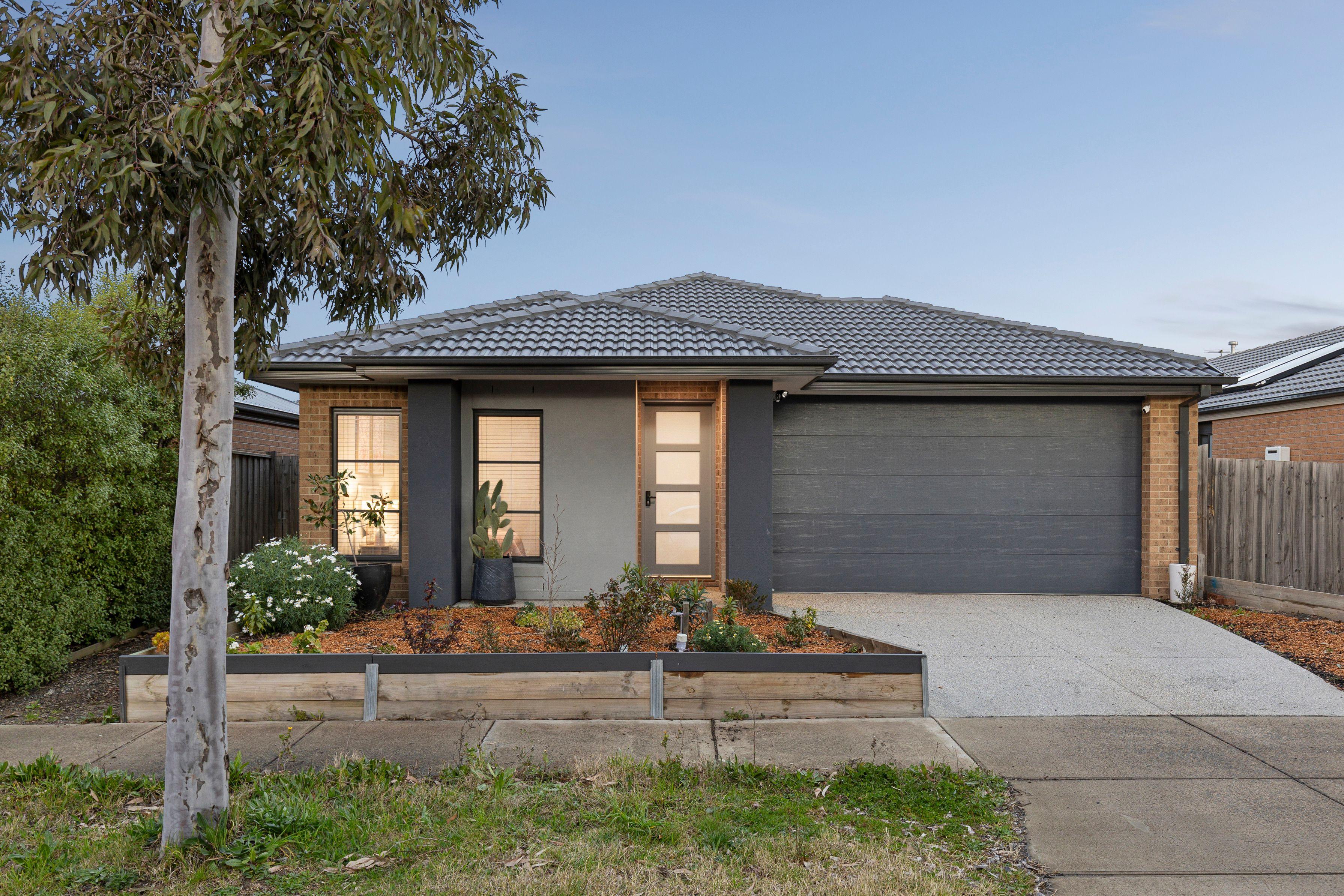 Prop-GPT: House: VIC Wallan, VIC 3756 Home For Sale