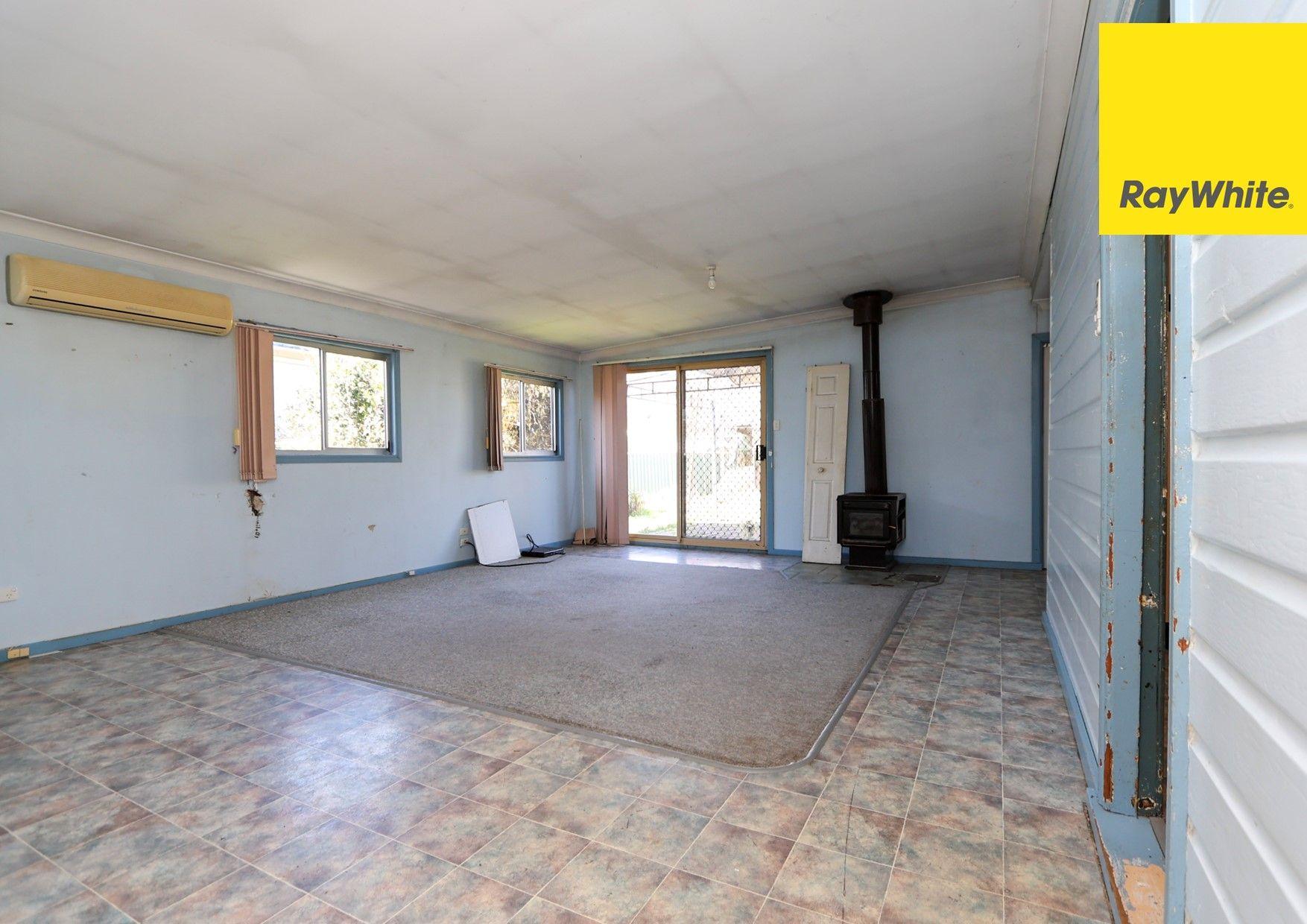 House for Sale: Inverell, NSW 2360, NSW, 2360