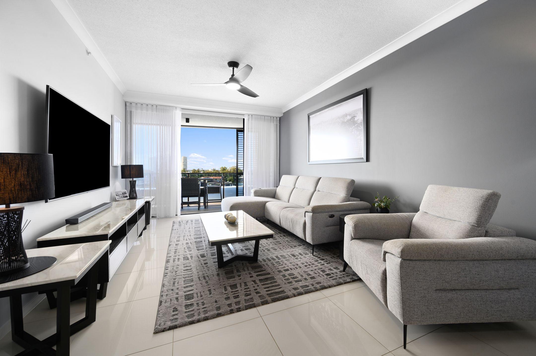 Prop-GPT: Apartment: QLD Biggera Waters, QLD 4216 Home For Sale