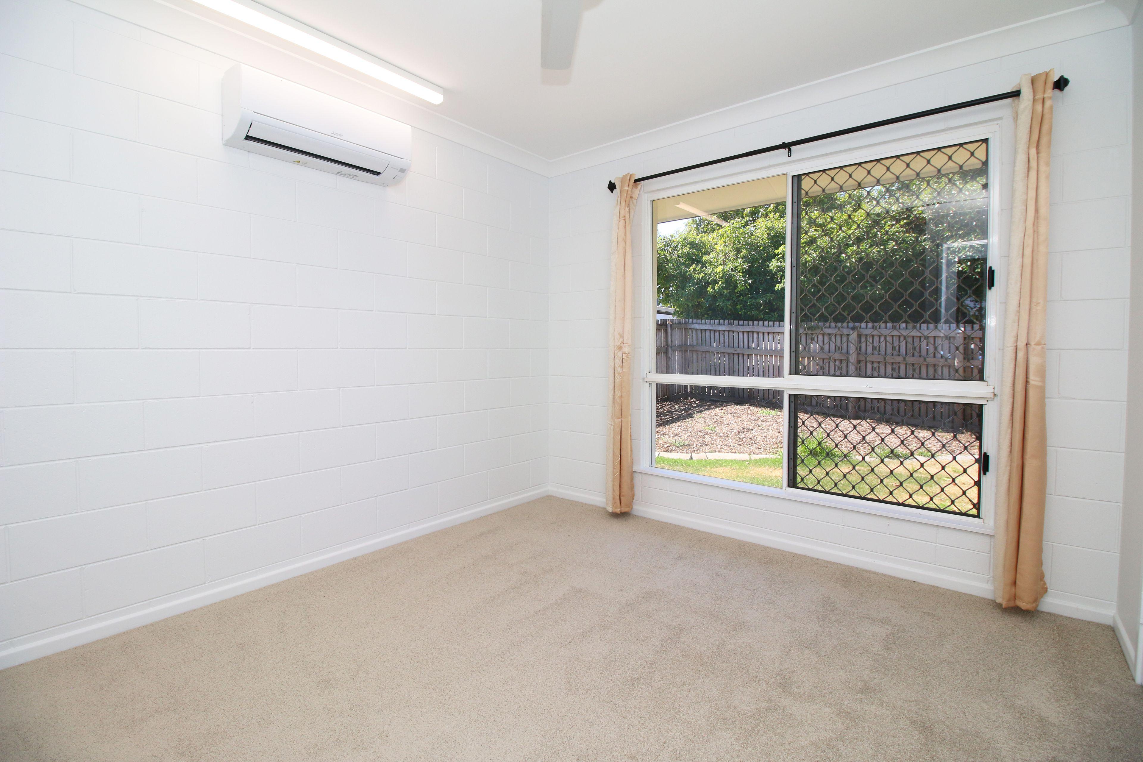 DuplexSemi-detached for Sale: Hermit Park, QLD 4812, QLD, 4812