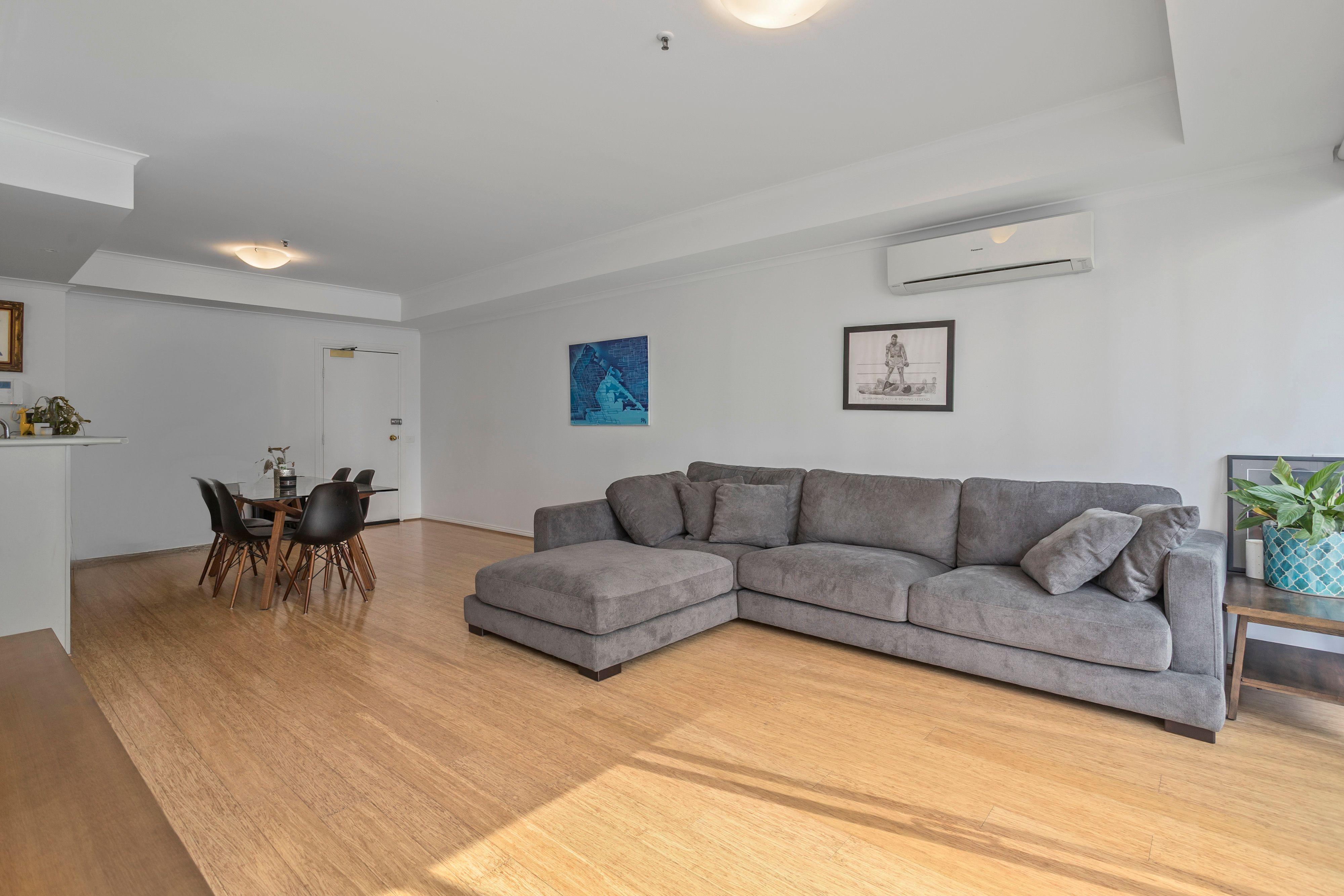 Prop-GPT: Apartment: VIC Southbank, VIC 3006 Home For Sale