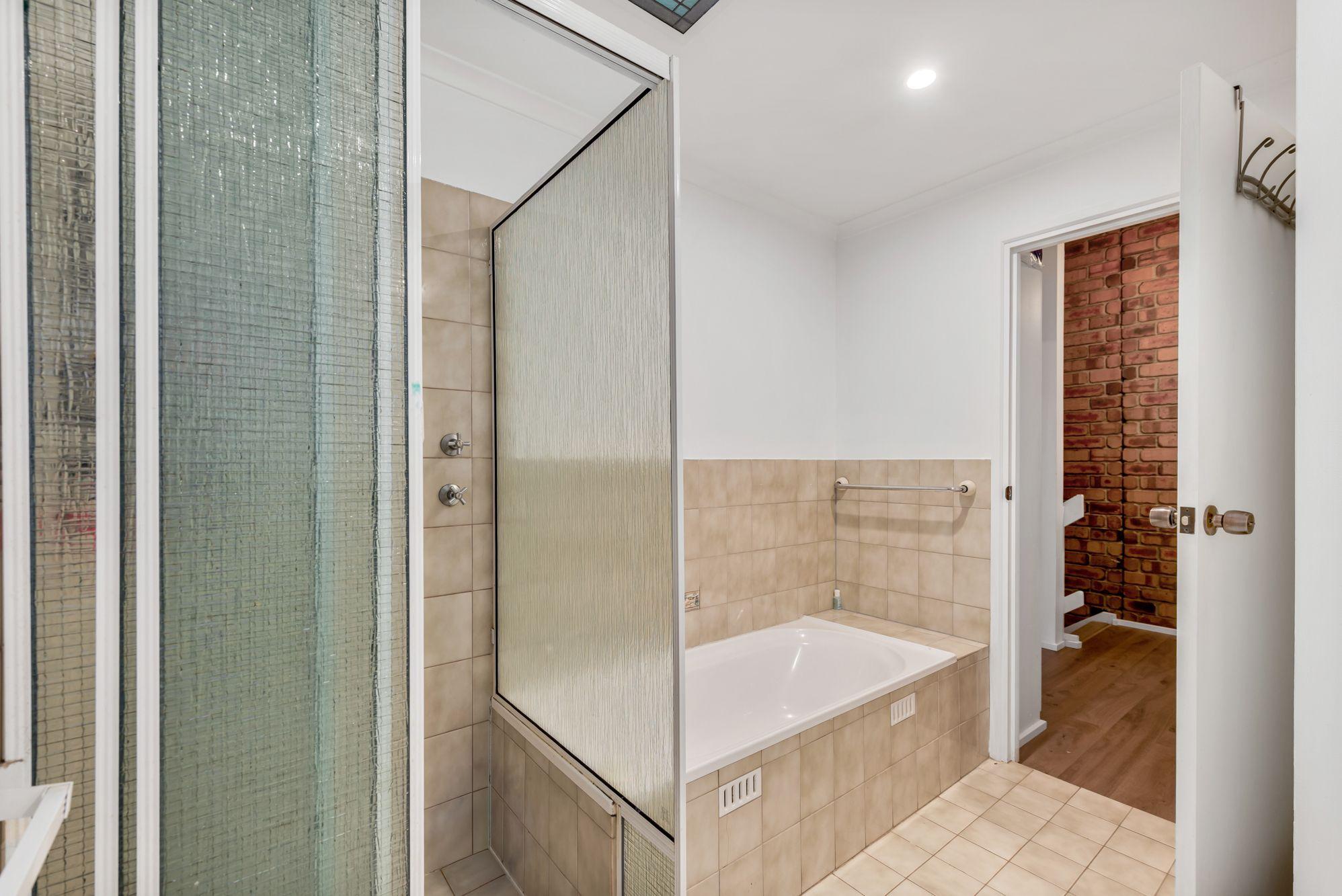House for Sale: Morphett Vale, SA 5162, SA, 5162